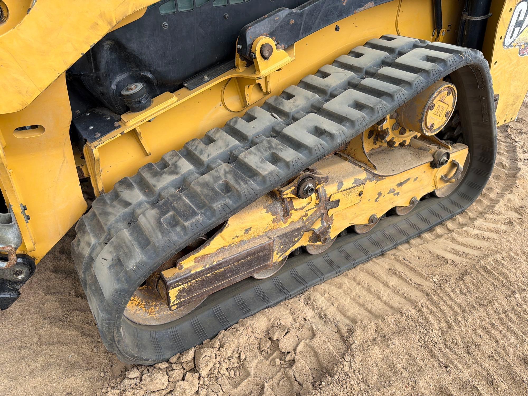 2024 Caterpillar 255