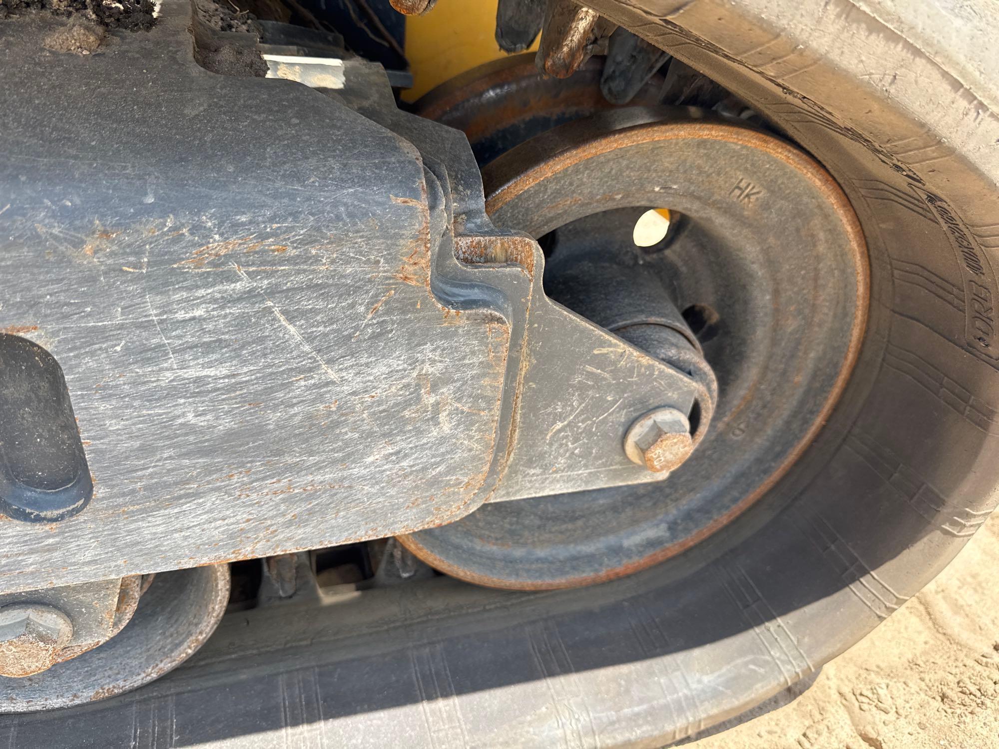 2024 John Deere 325G