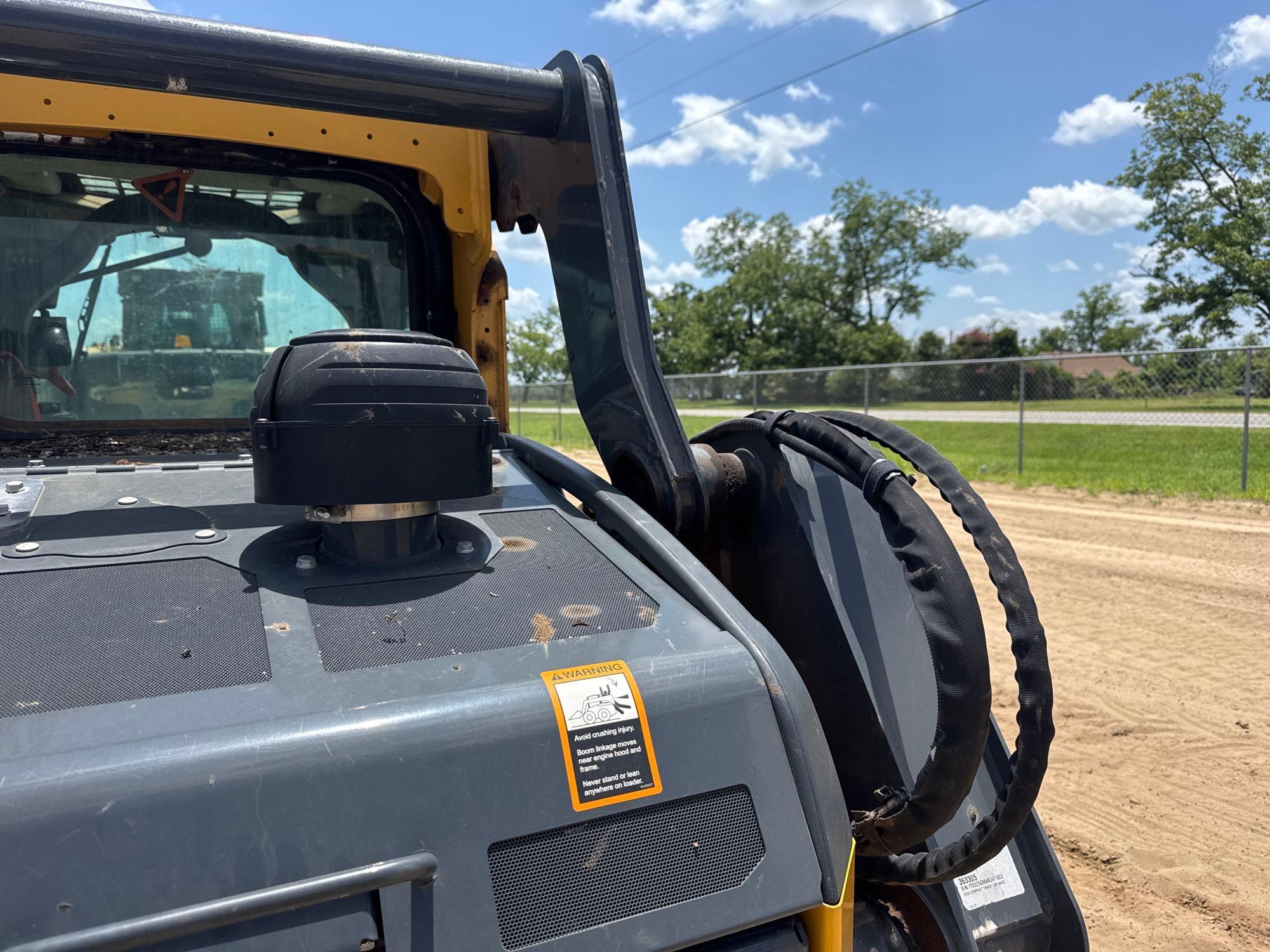 2024 John Deere 325G