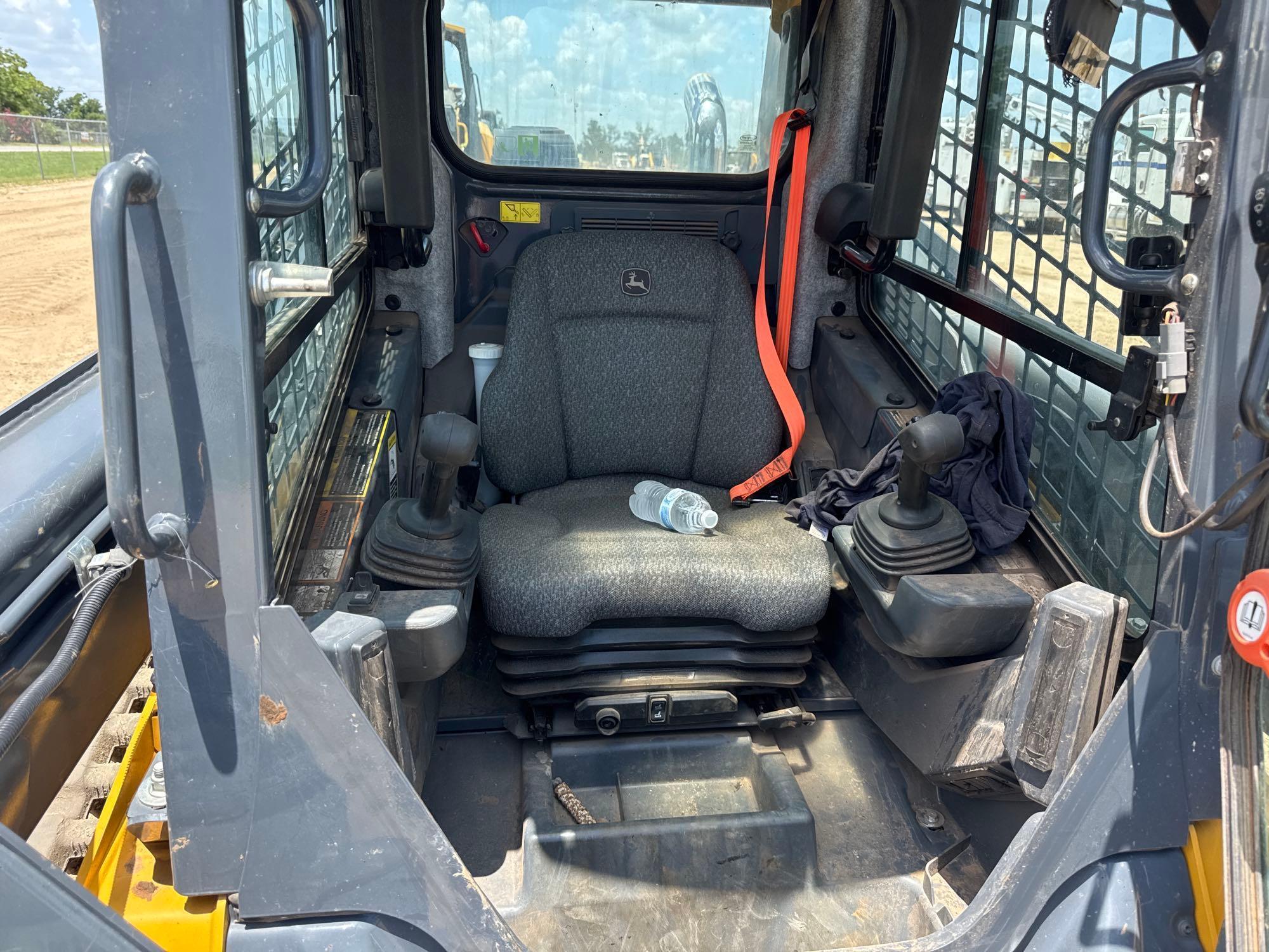 2024 John Deere 325G