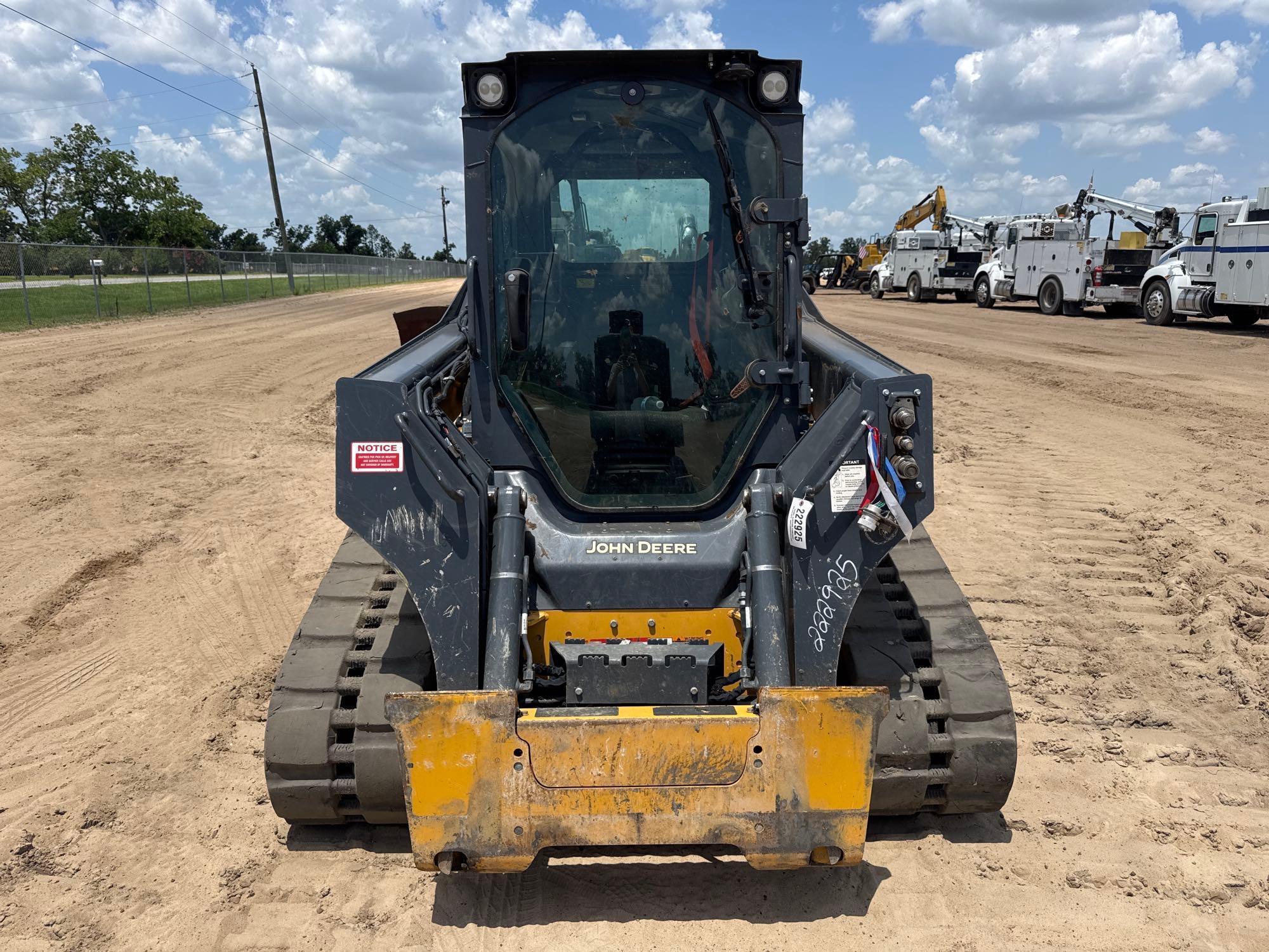 2024 John Deere 325G