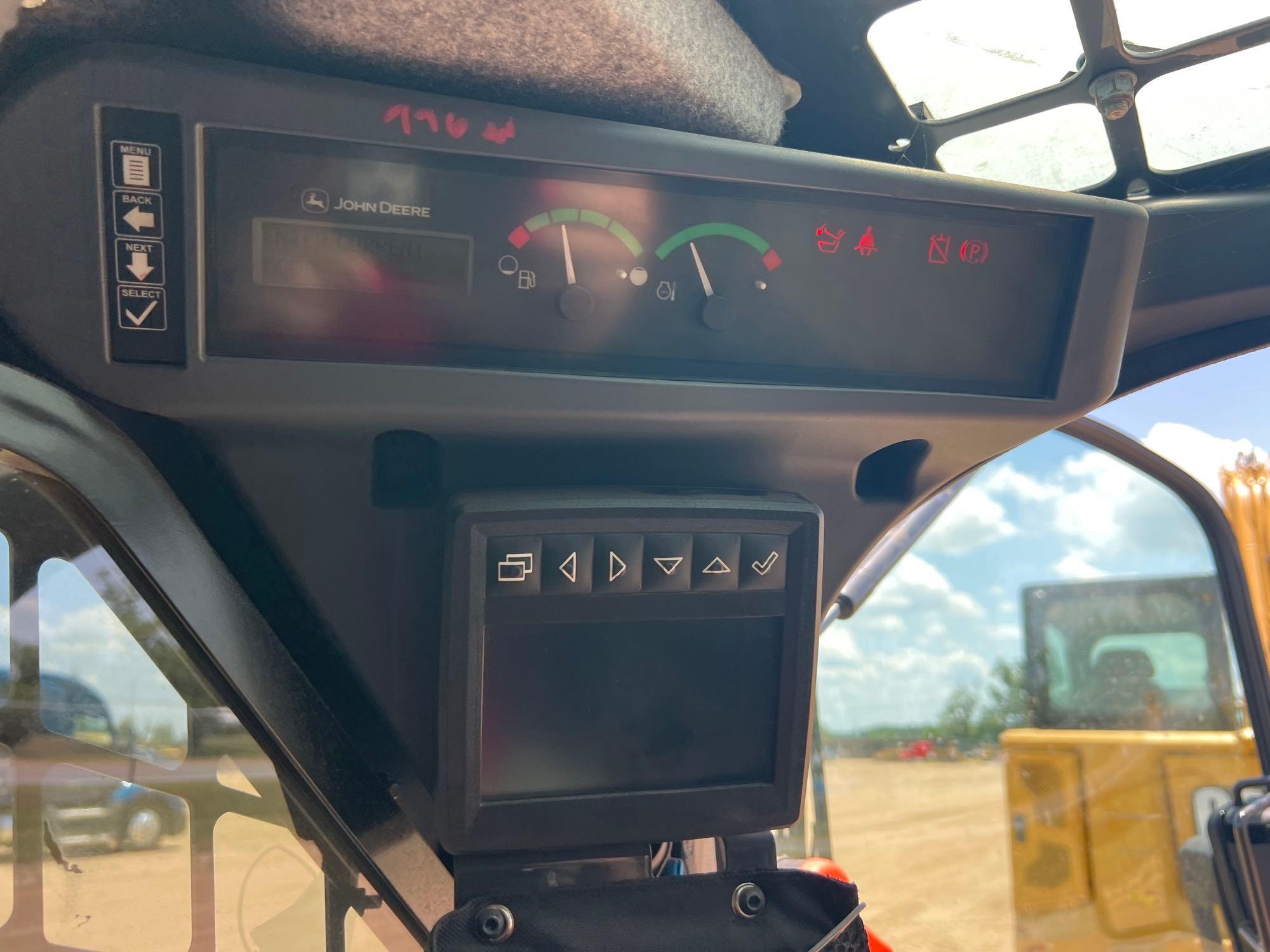 2023 John Deere 325G