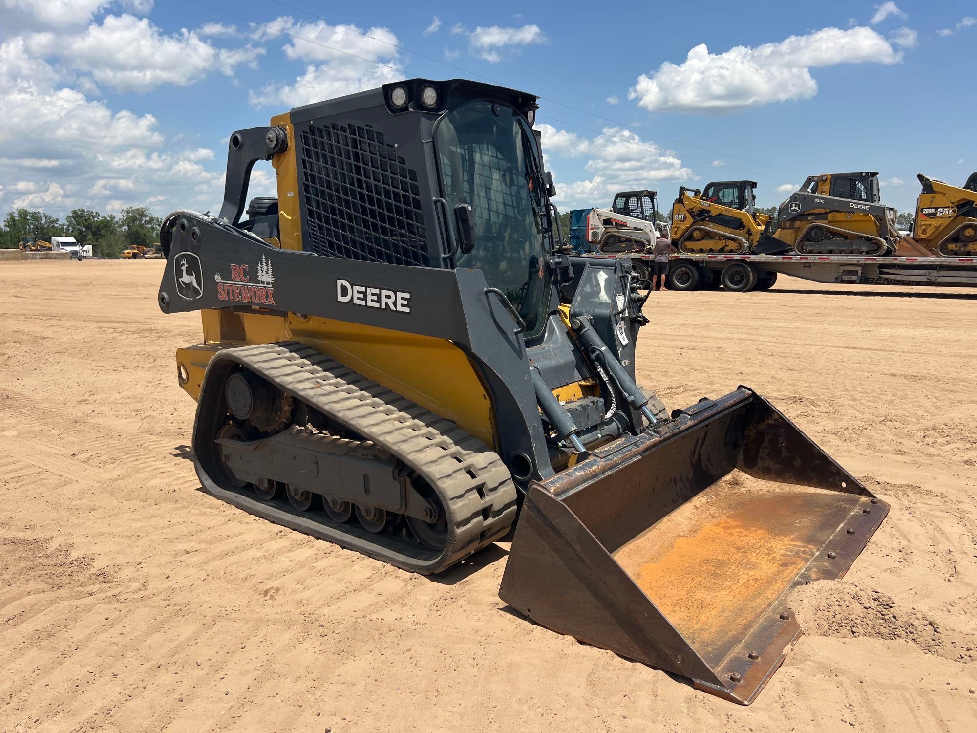 2023 John Deere 325G