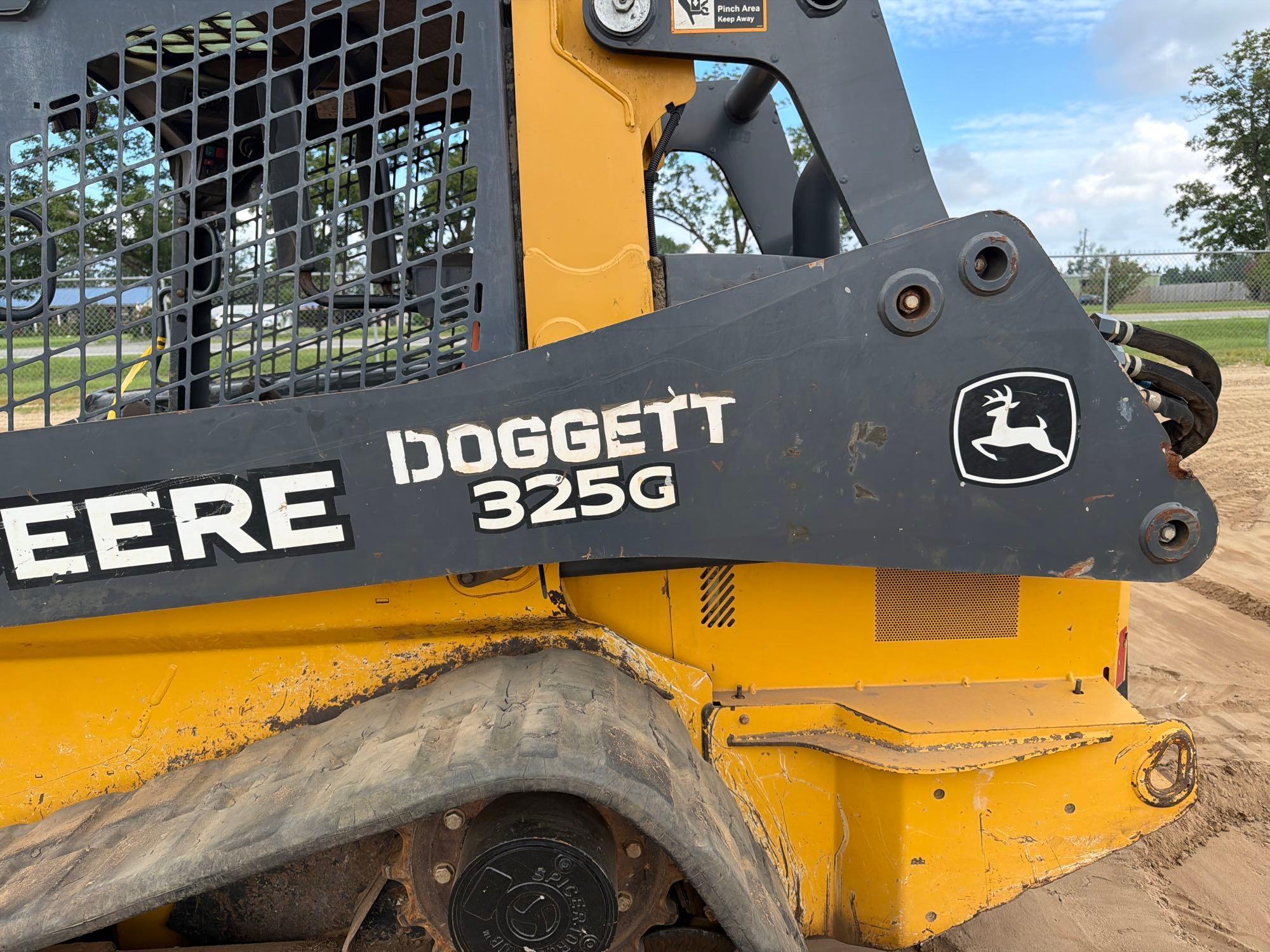 2018 John Deere 325G