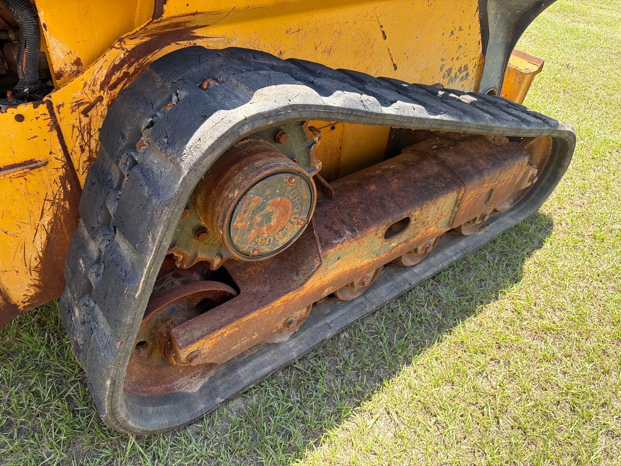 2017 John Deere 323E