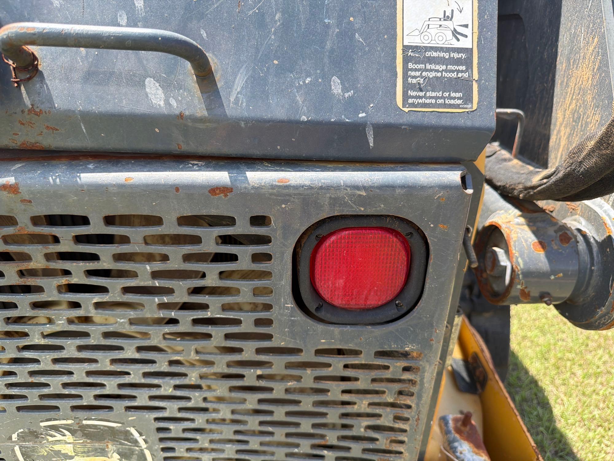 2017 John Deere 323E