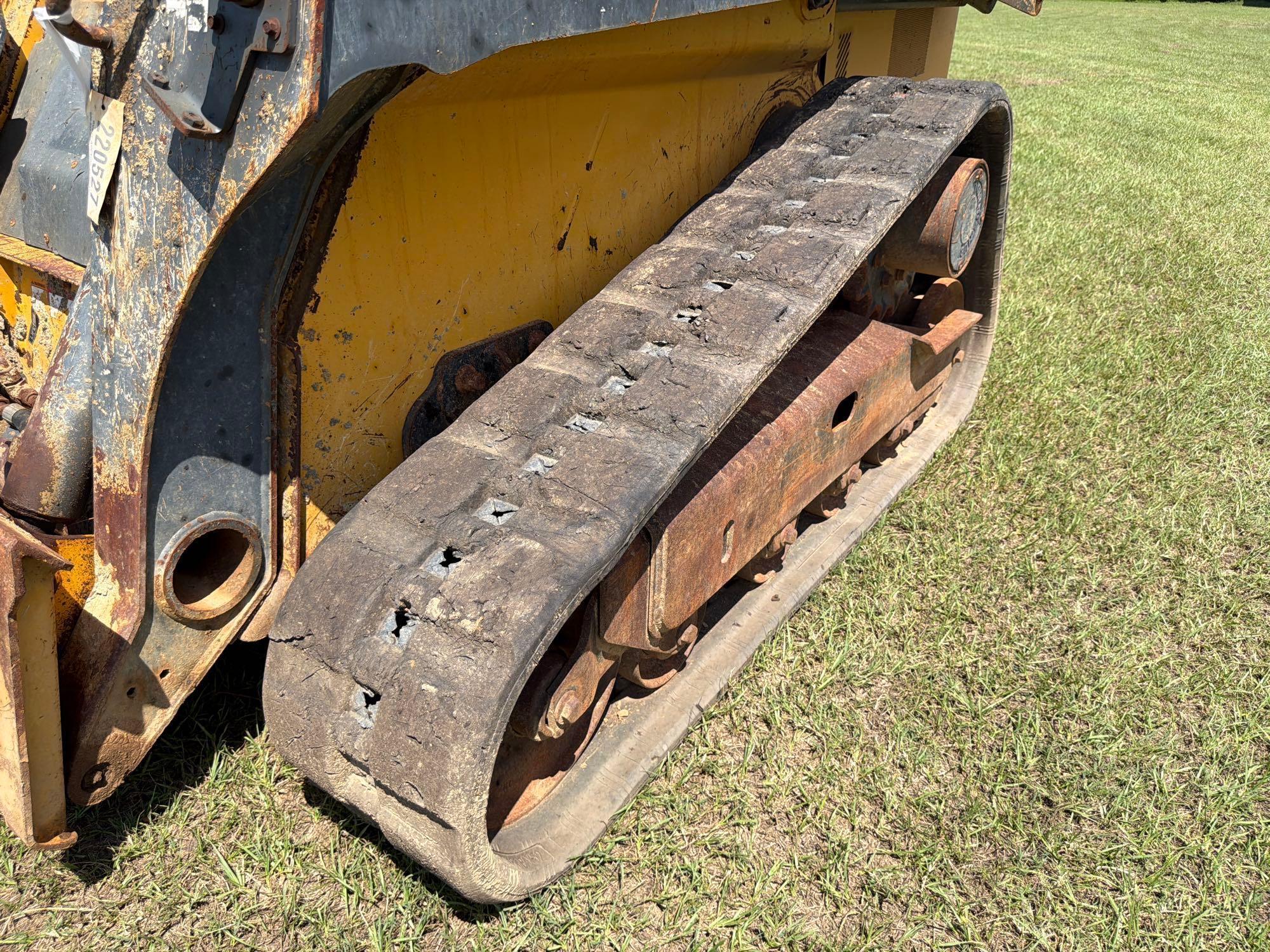 2017 John Deere 323E
