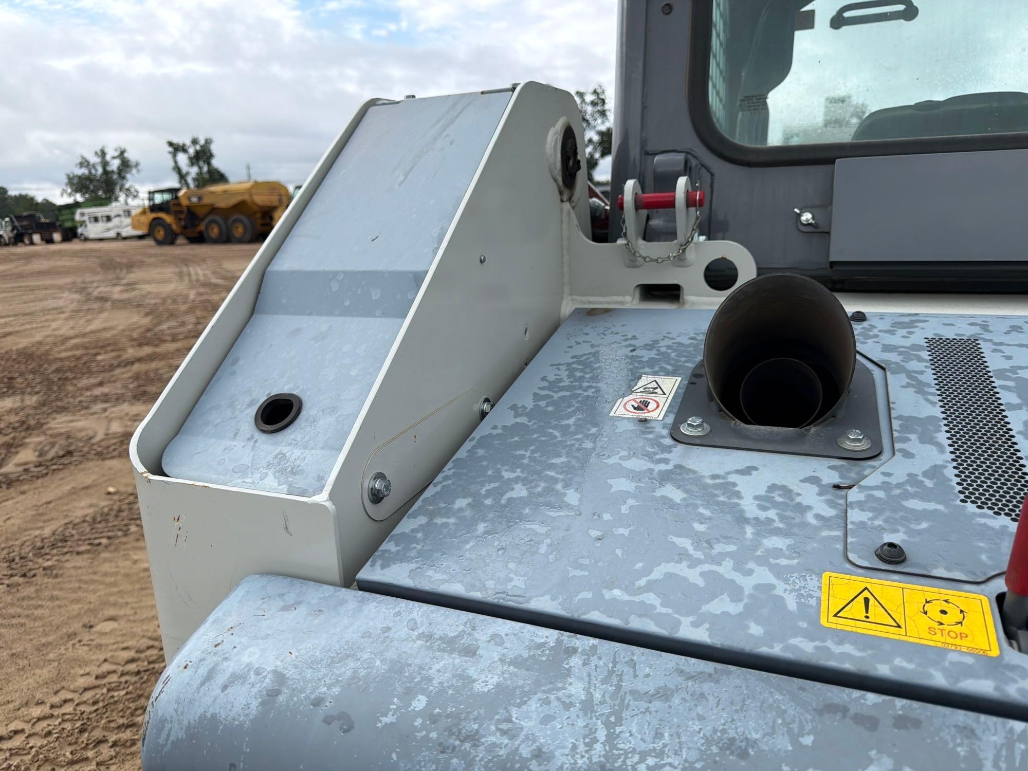 2025 Takeuchi TL8