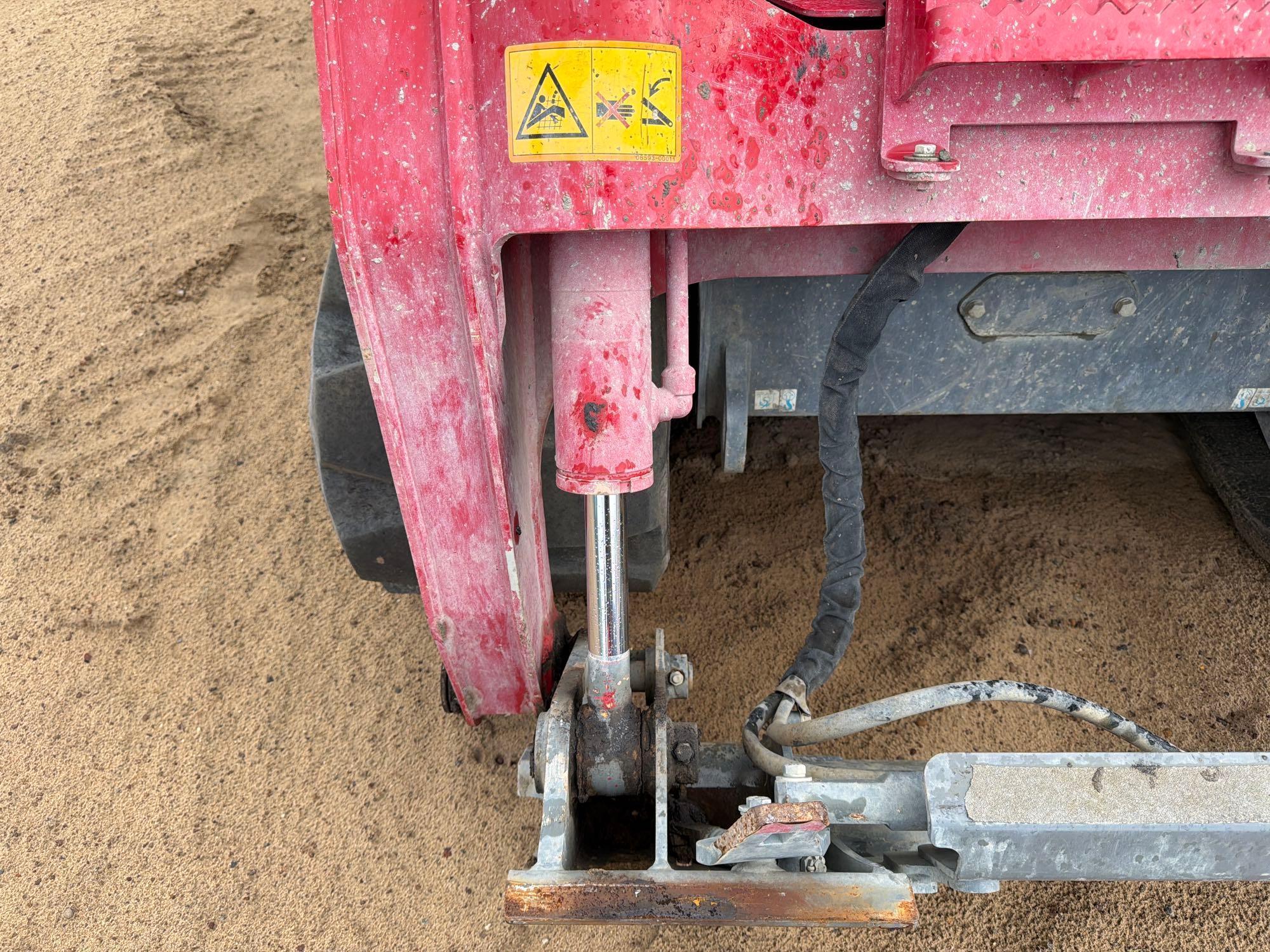 2025 Takeuchi TL8
