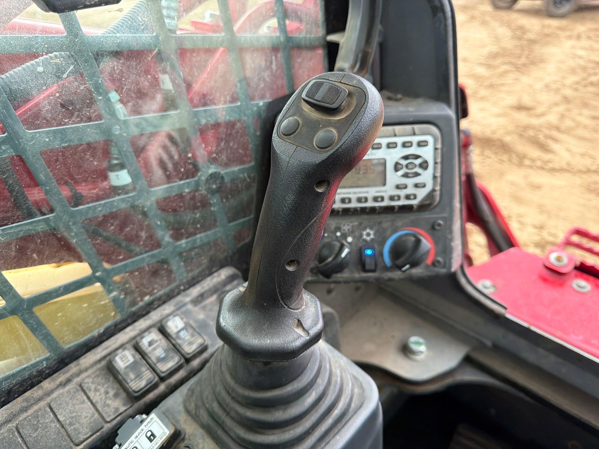 2025 Takeuchi TL8