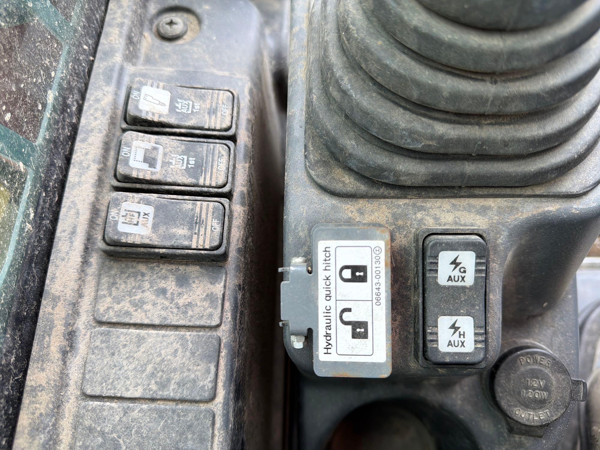 2025 Takeuchi TL8