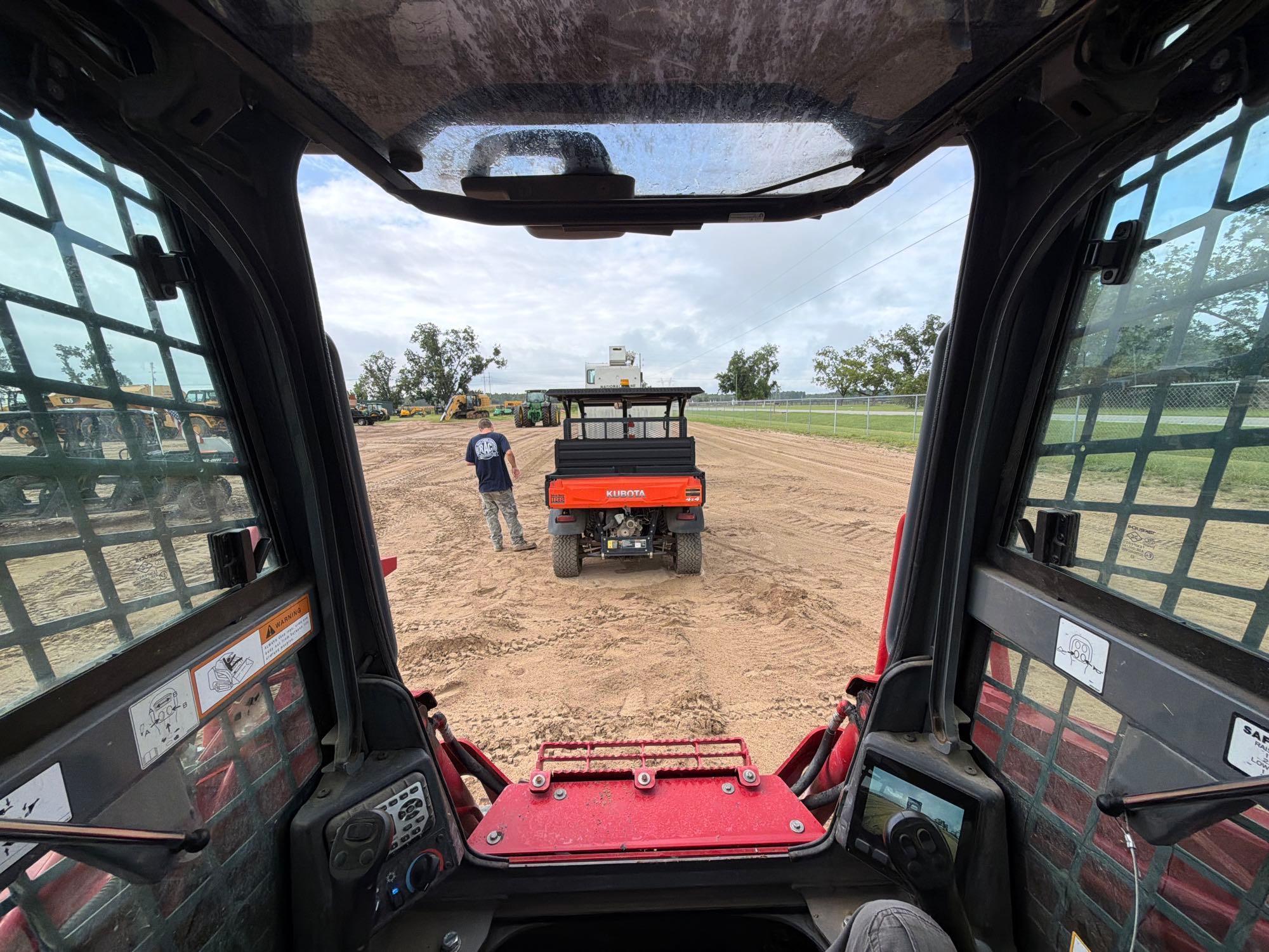 2025 Takeuchi TL8