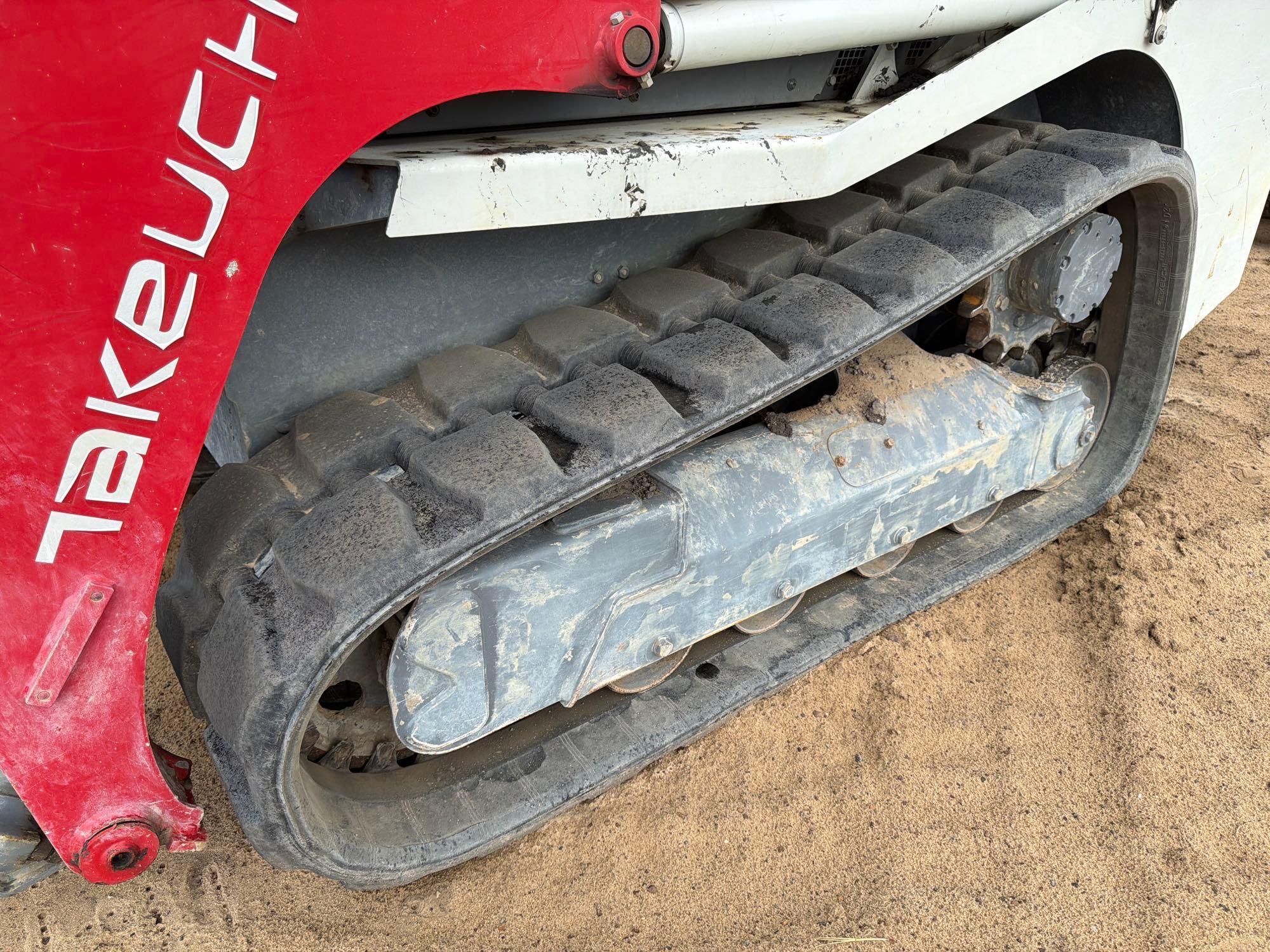 2025 Takeuchi TL8