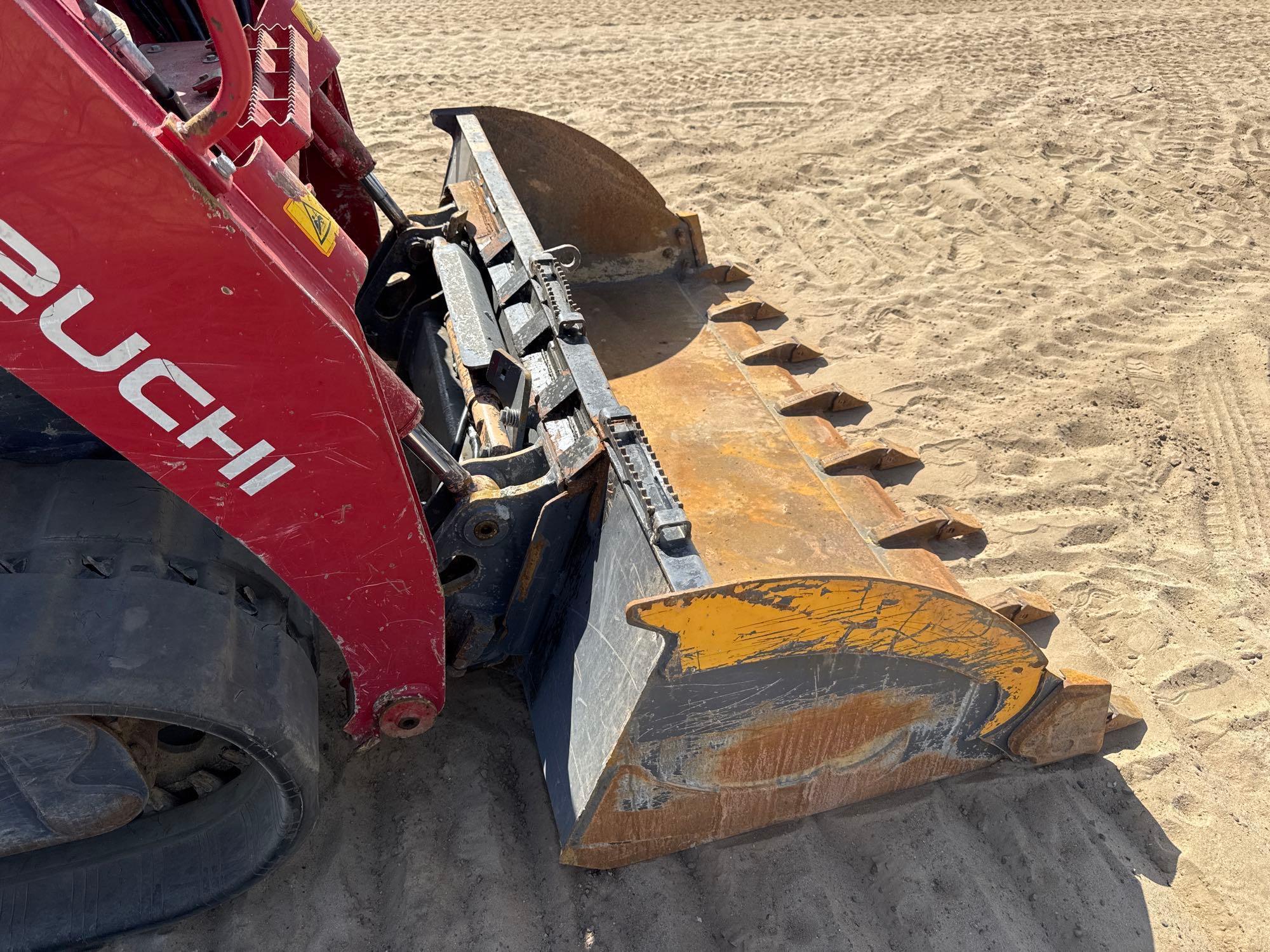2024 Takeuchi TL8