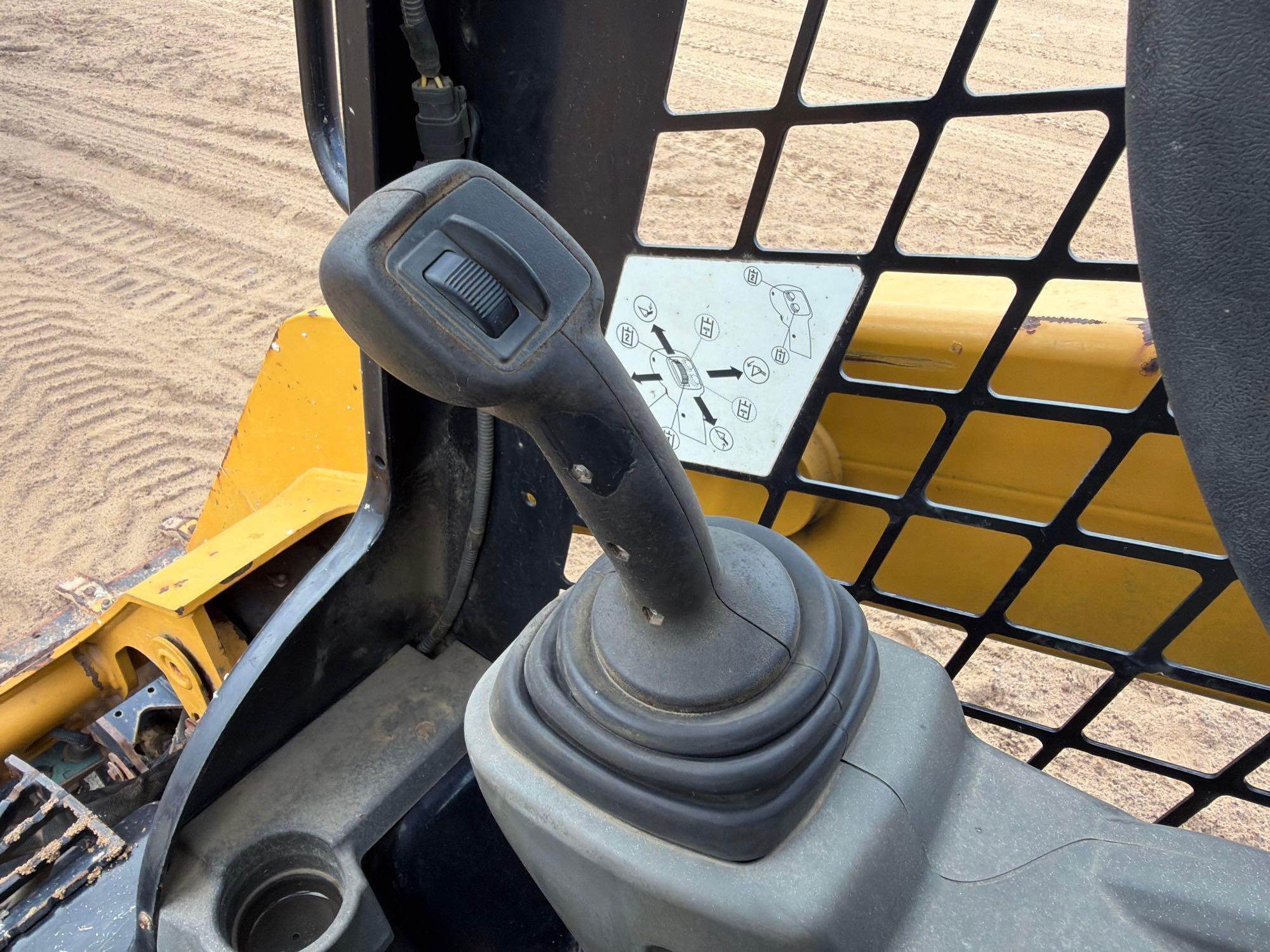 2015 Caterpillar 257D