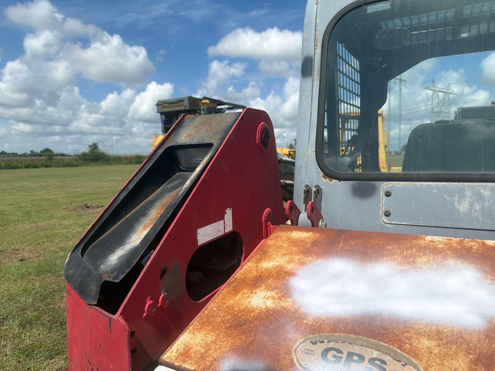 2004 Takeuchi TL130