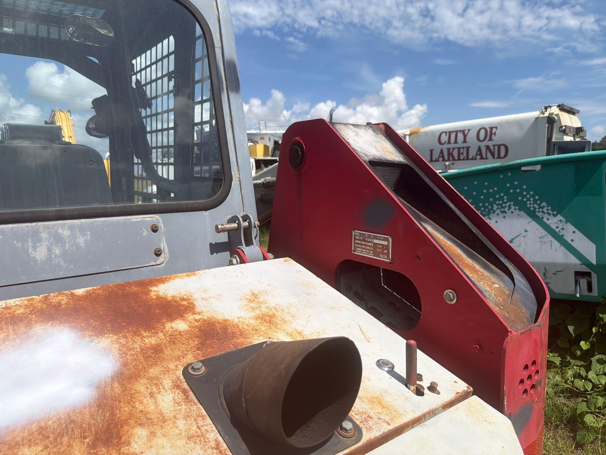 2004 Takeuchi TL130