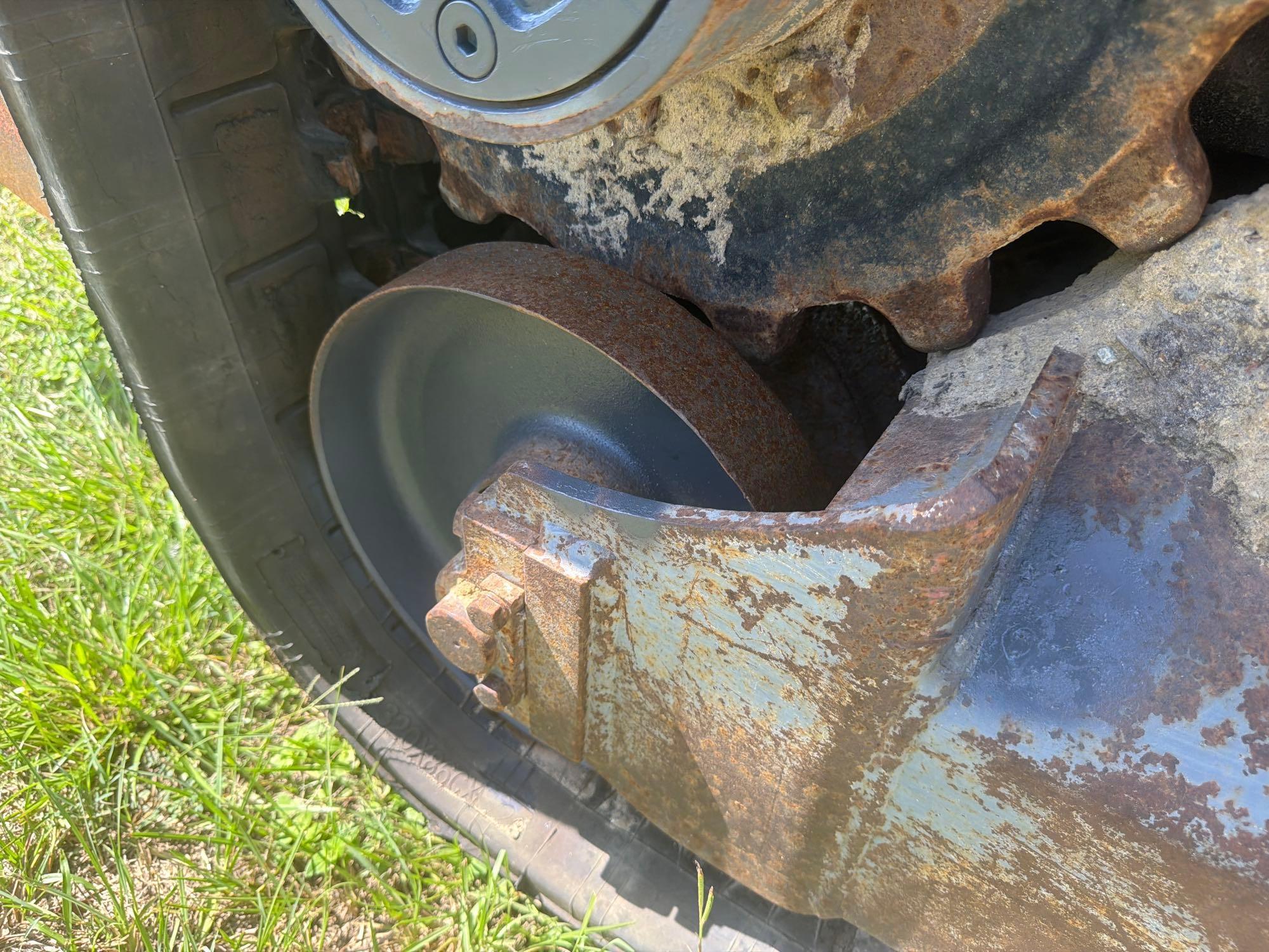 2004 Takeuchi TL130