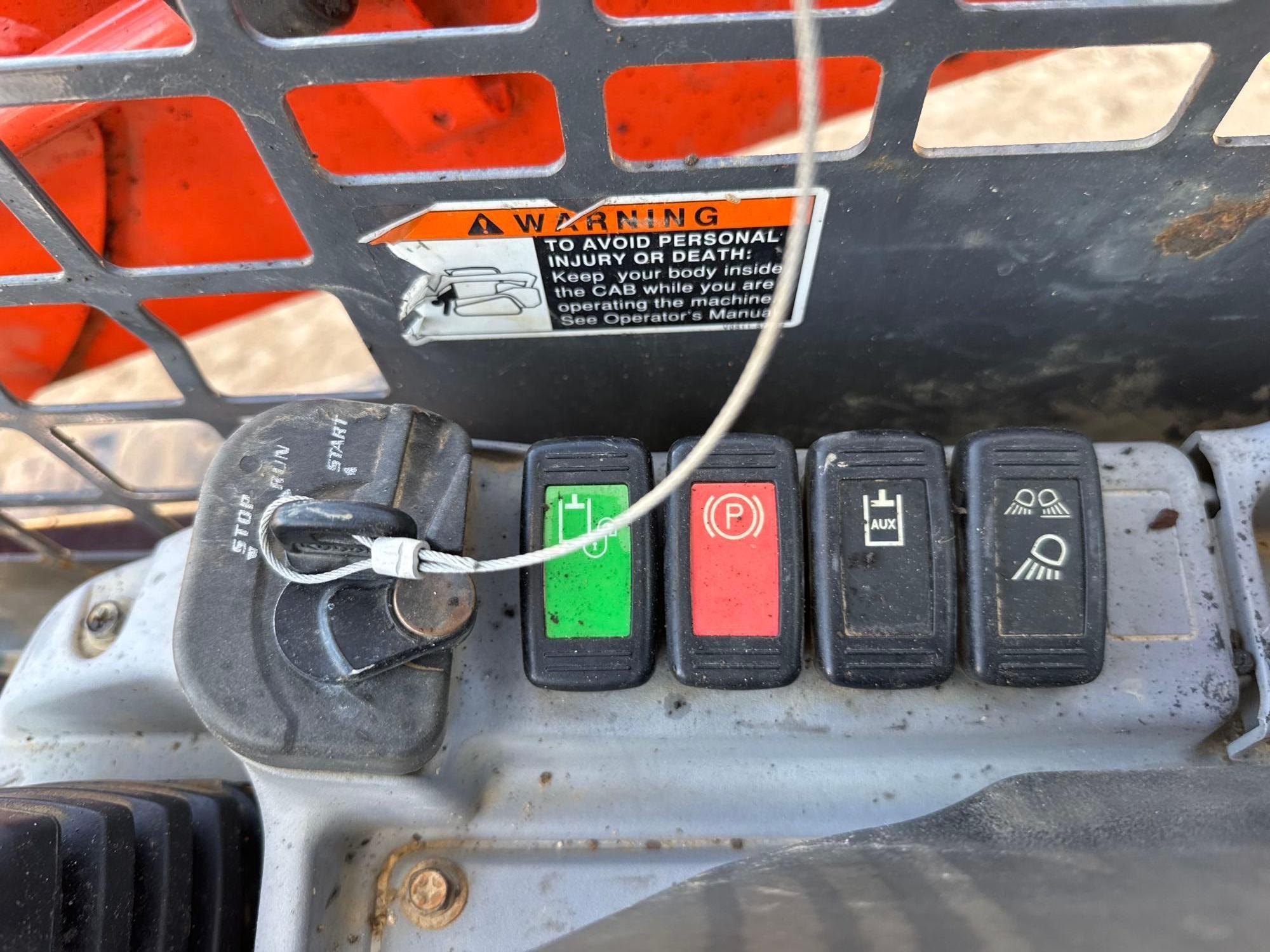 2014 Kubota SVL75-2