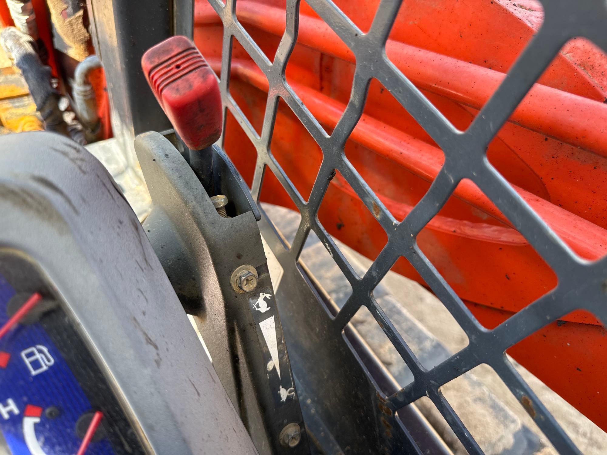 2014 Kubota SVL75-2