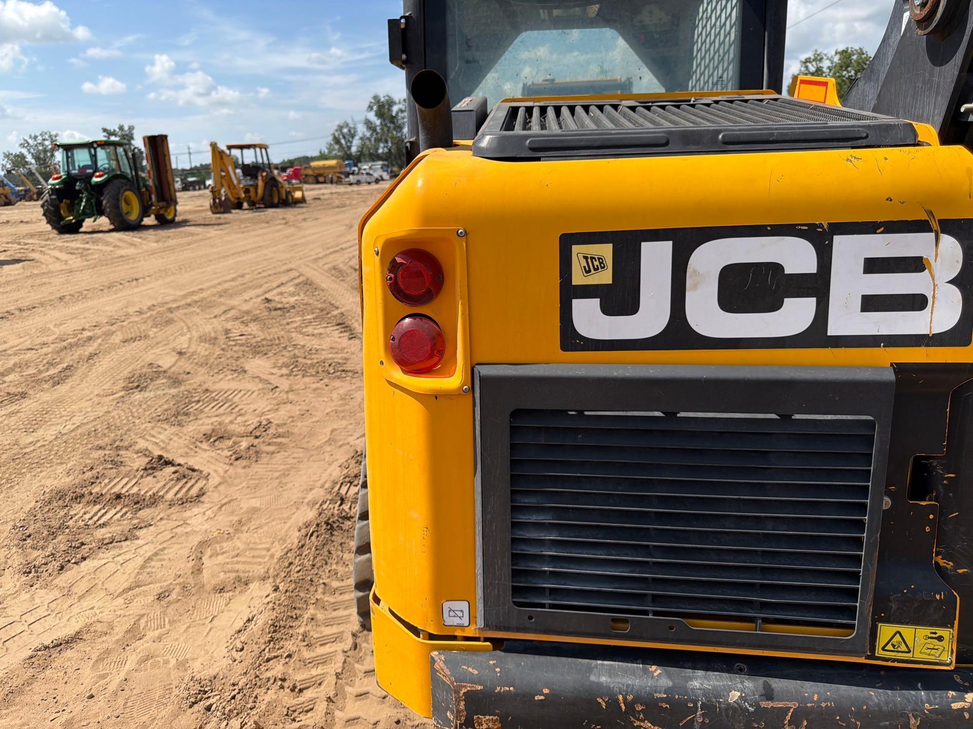 JCB 215-T