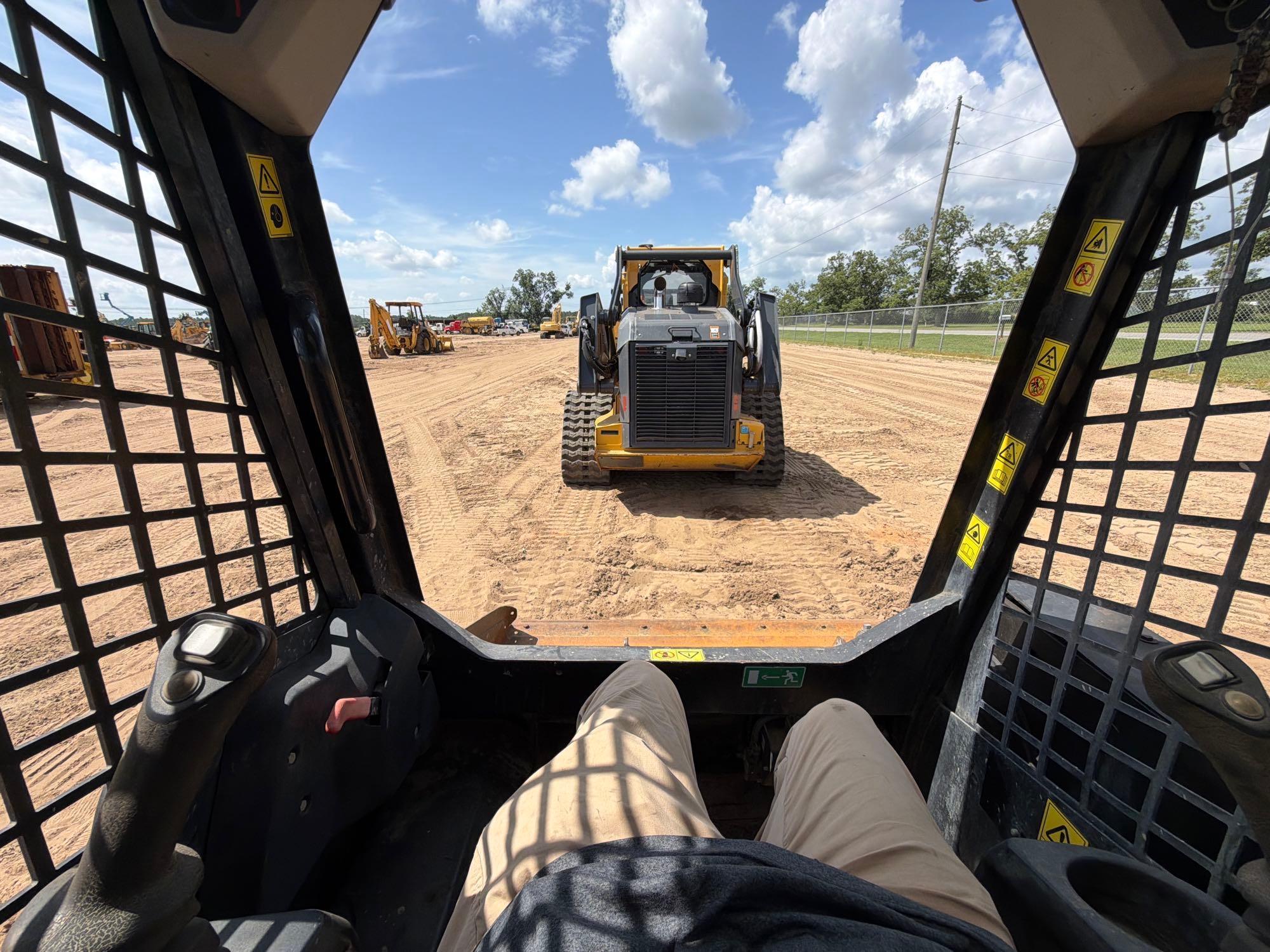 JCB 215-T