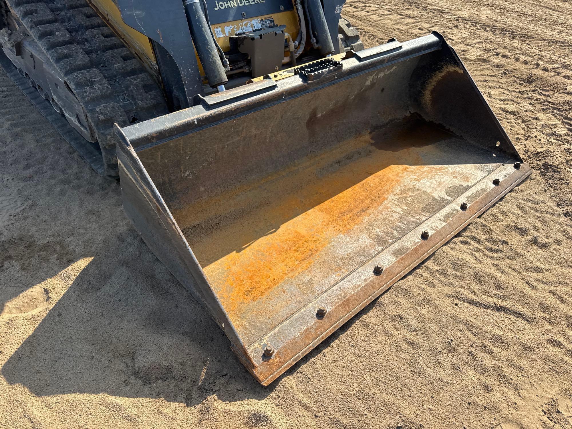 2019 John Deere 317G