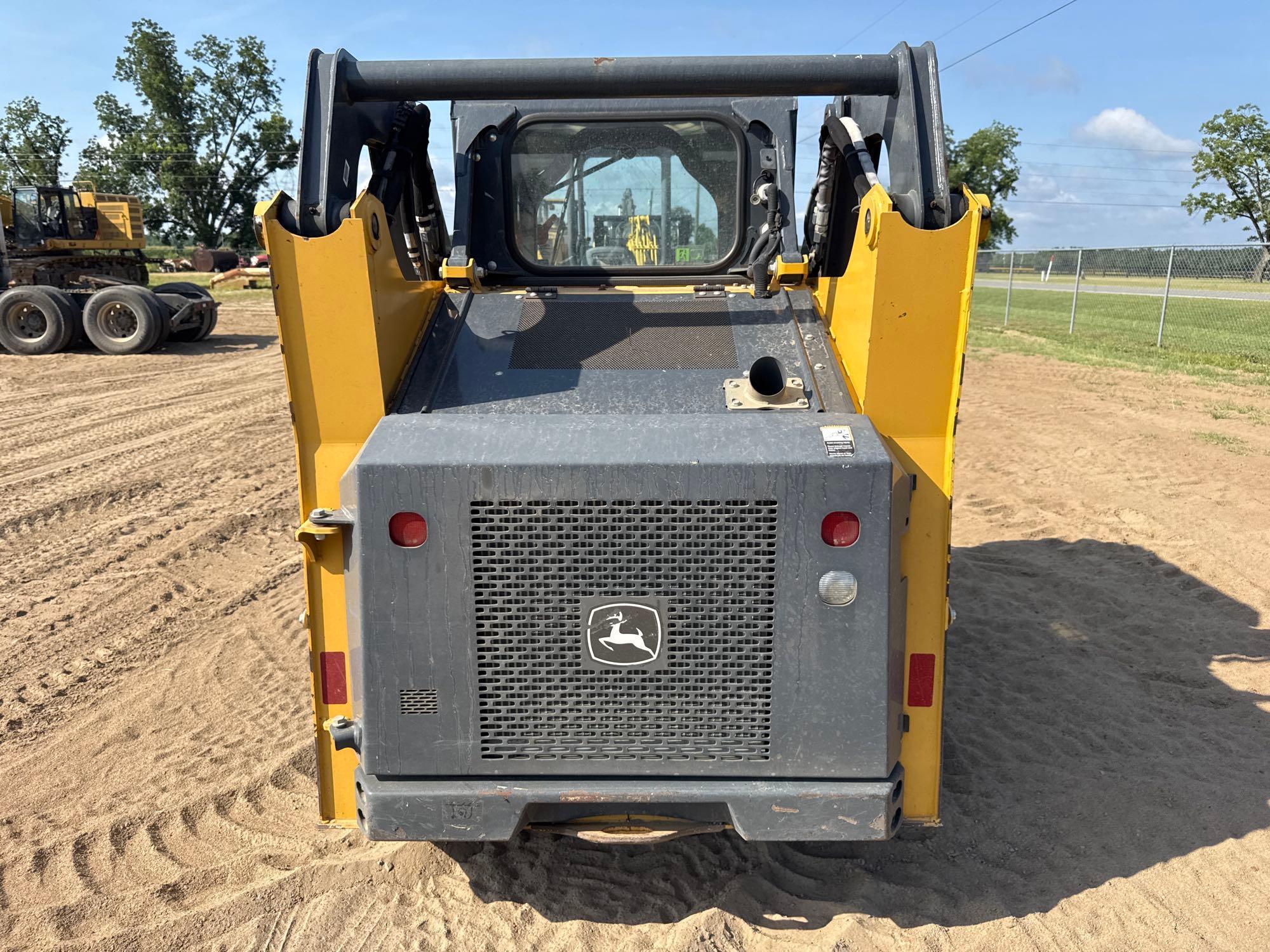 2019 John Deere 317G