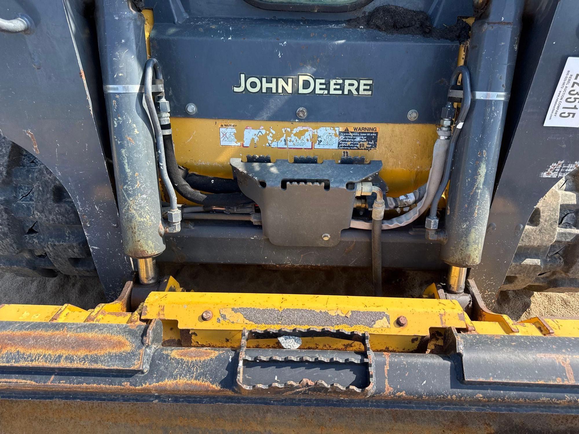 2019 John Deere 317G
