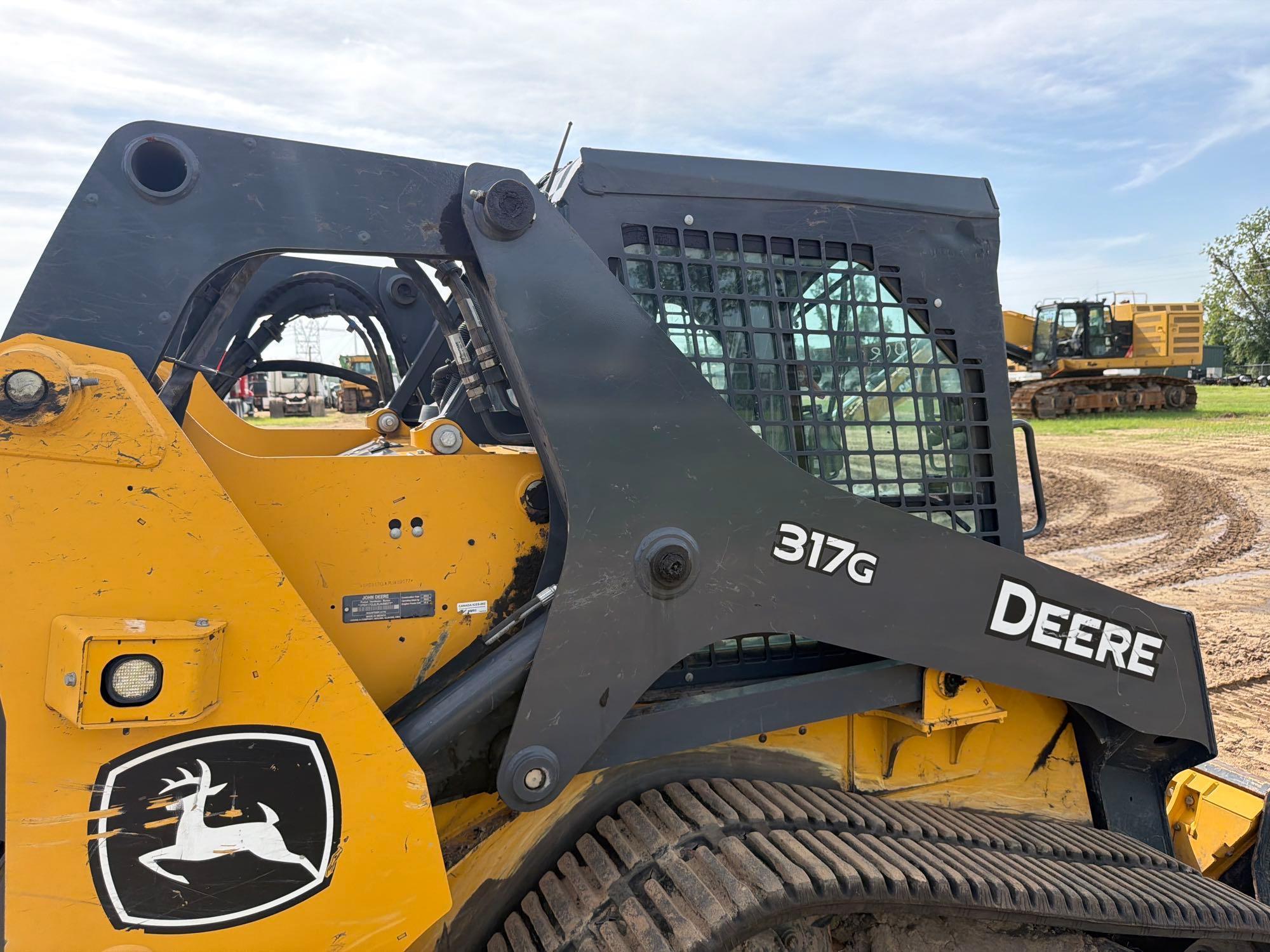 2024 John Deere 317G