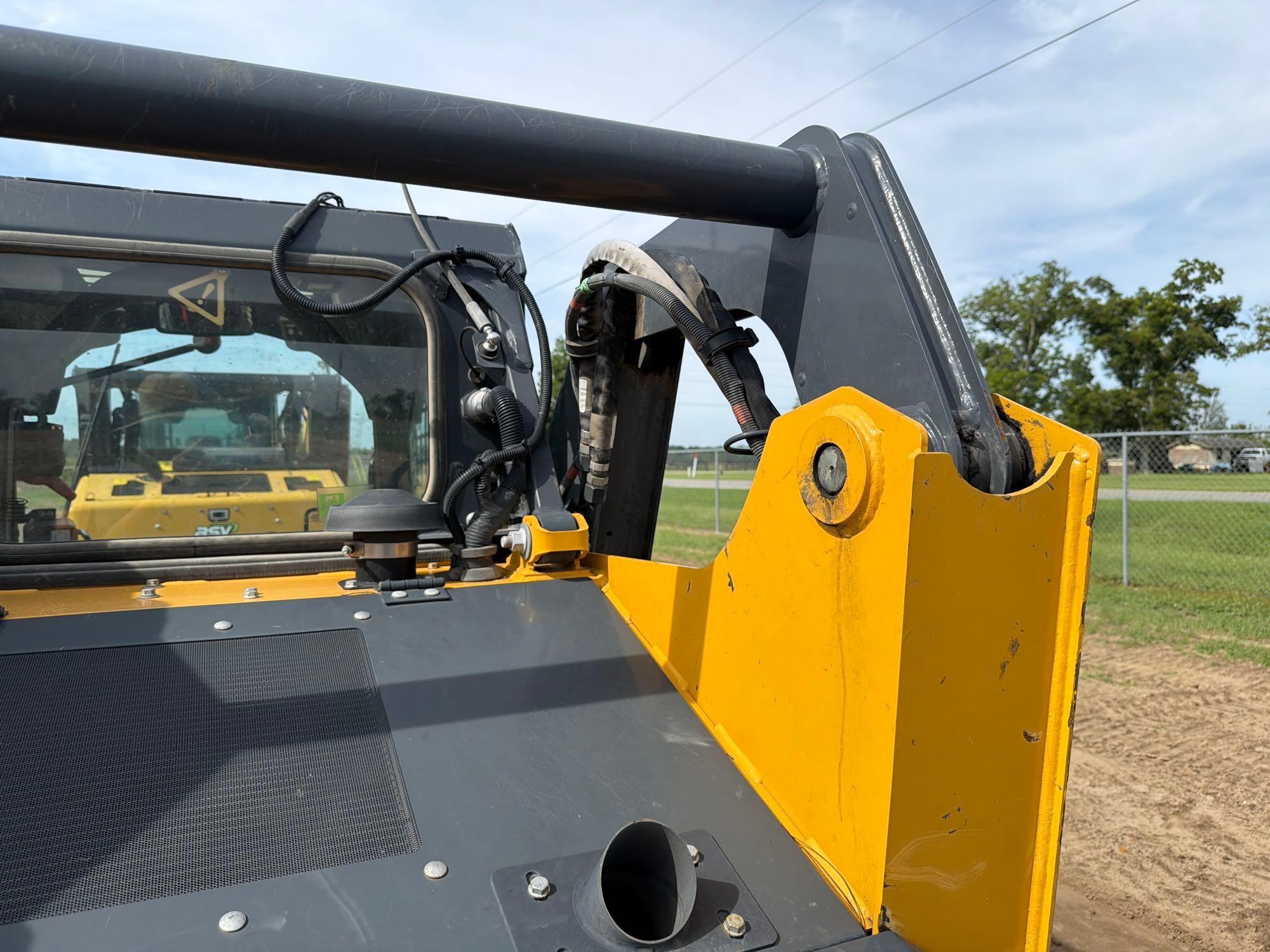 2024 John Deere 317G