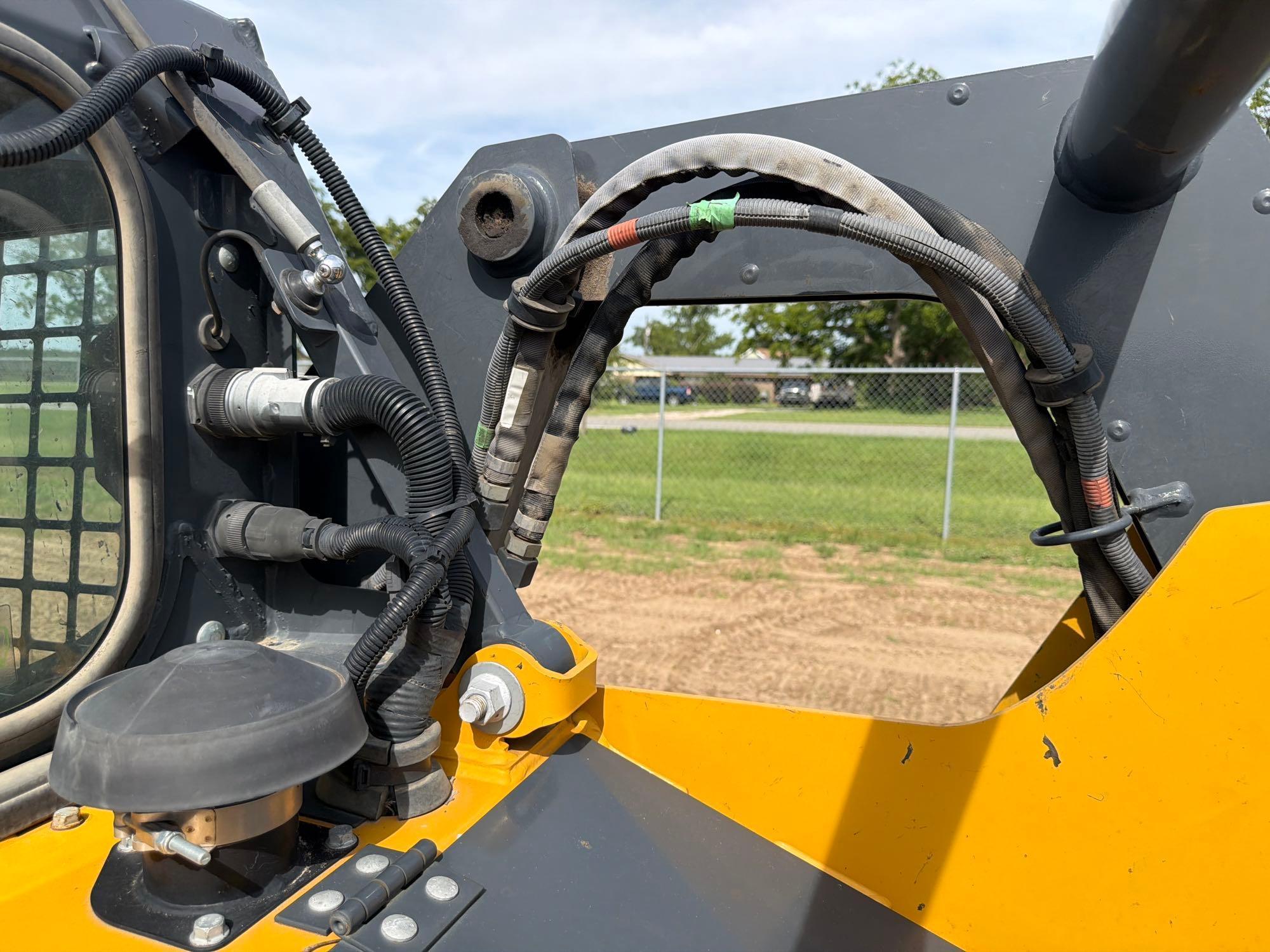 2024 John Deere 317G