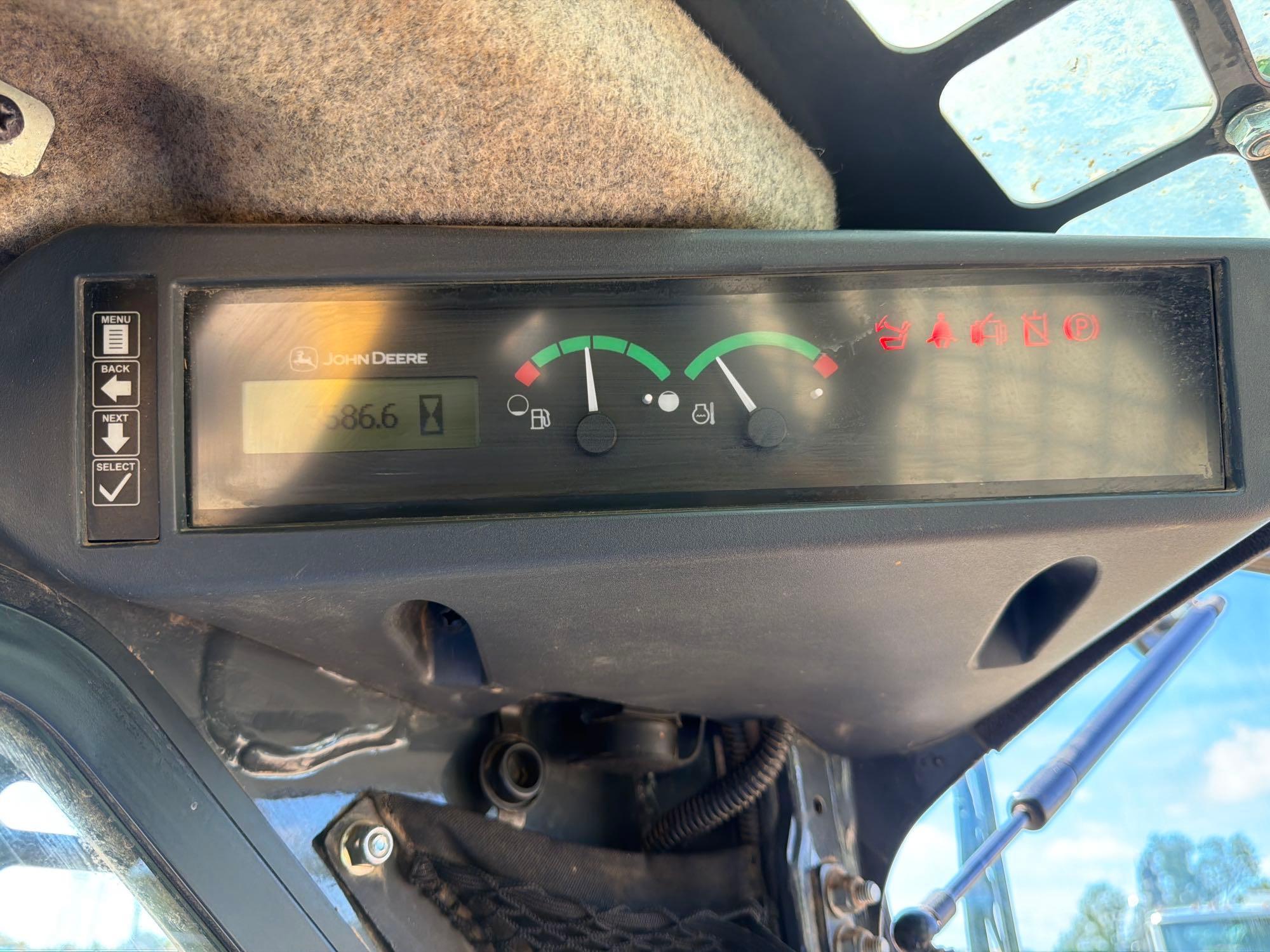 2019 John Deere 317G