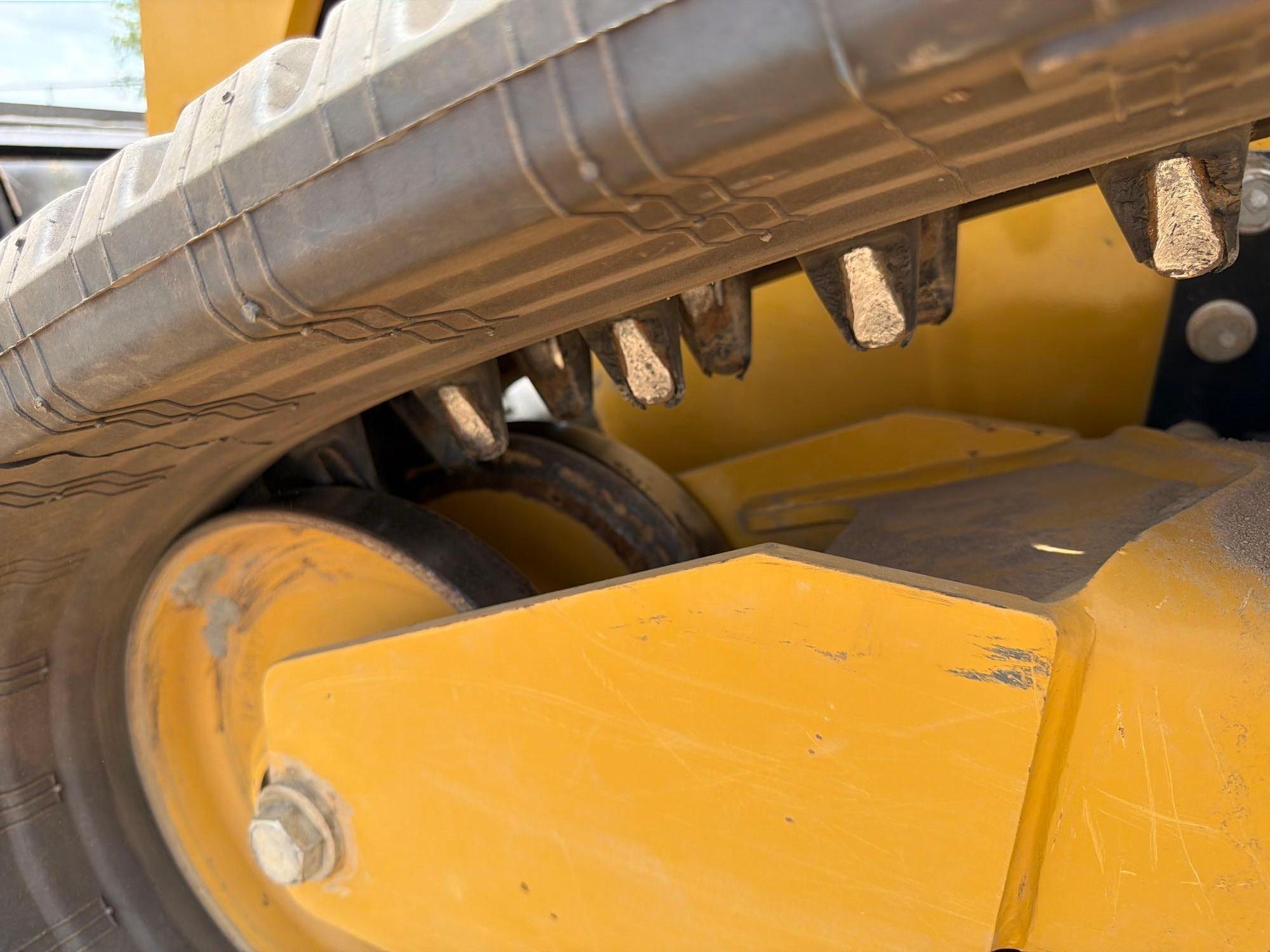 2025 Caterpillar 239D