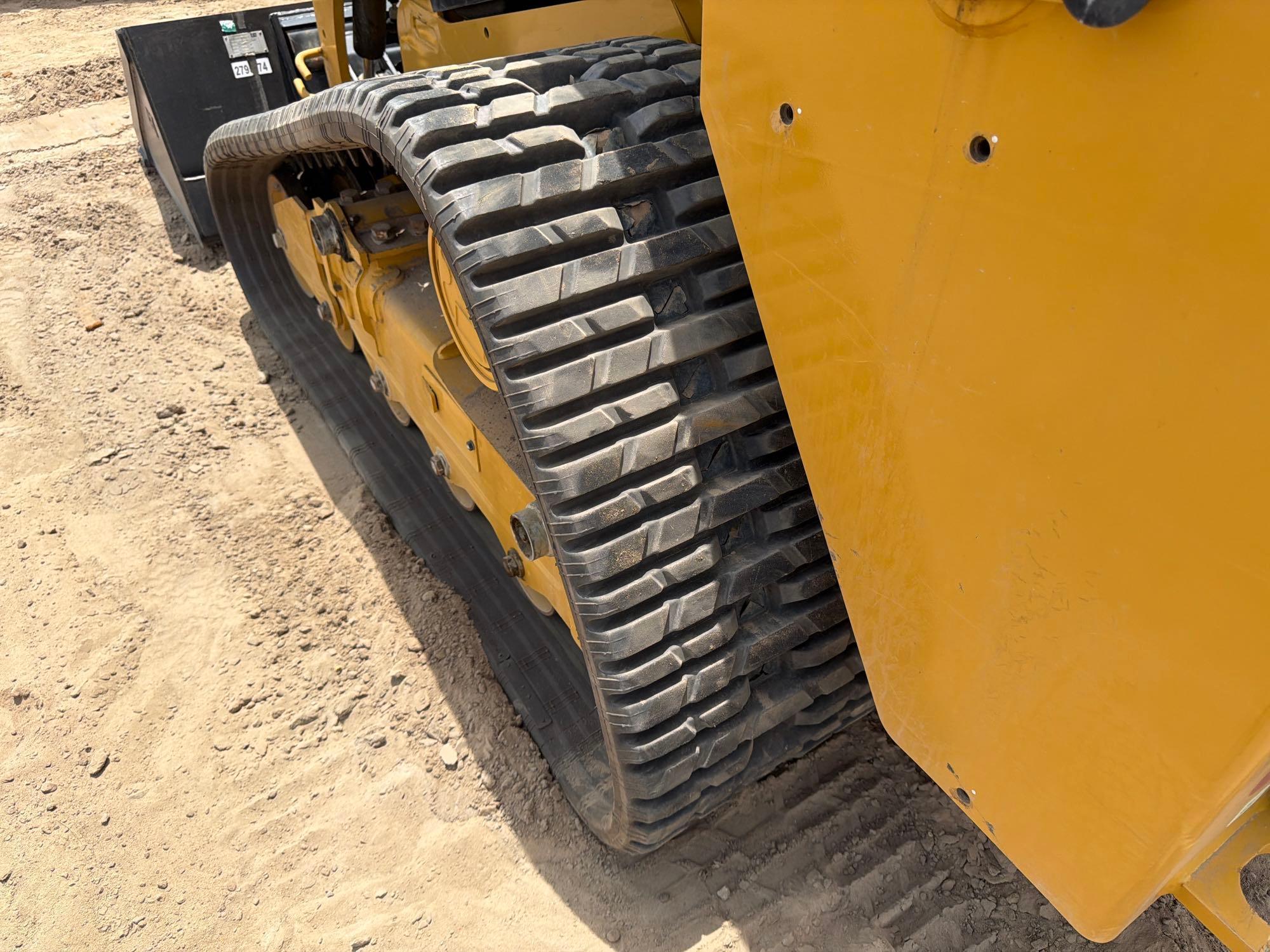 2025 Caterpillar 239D