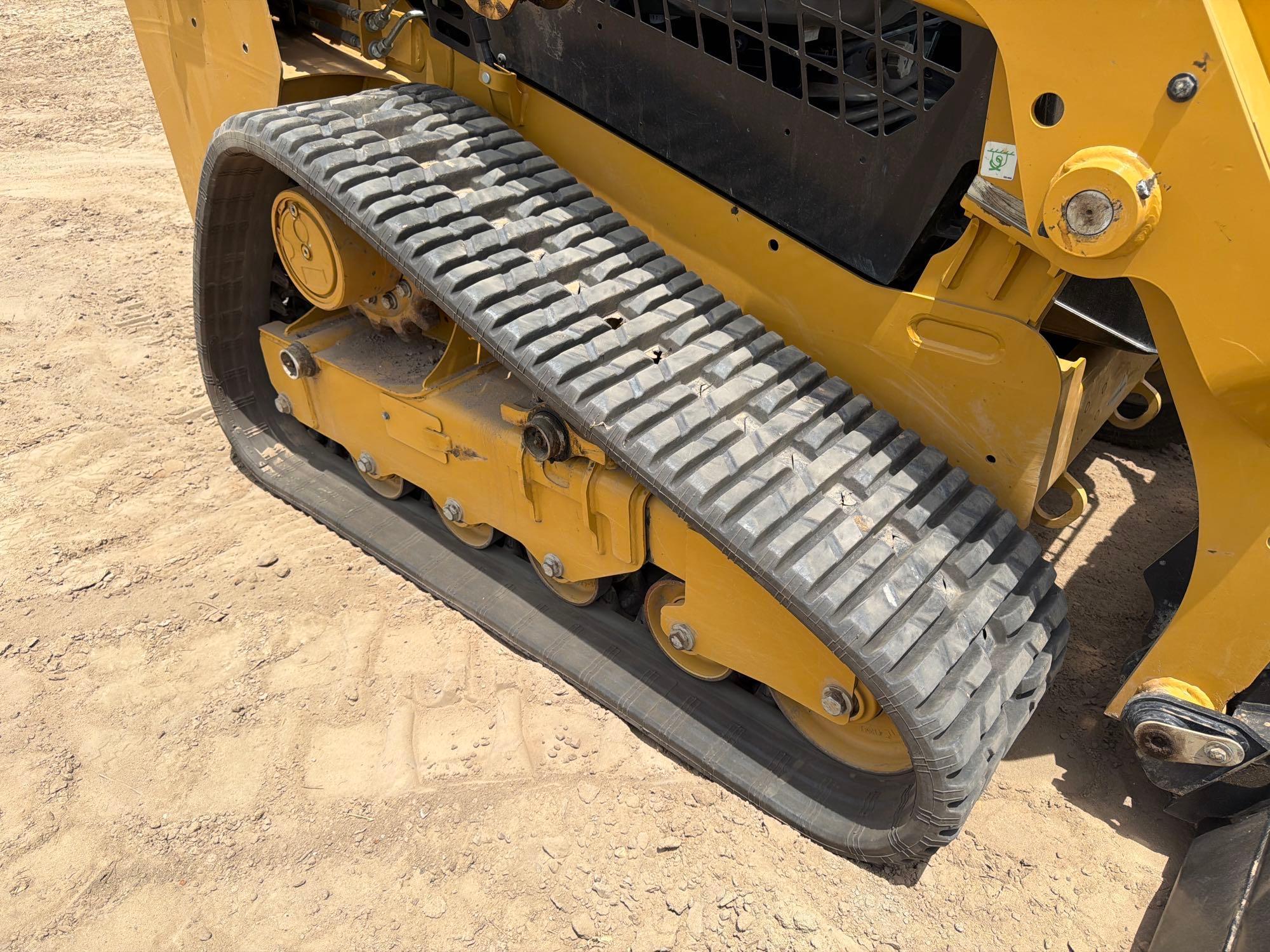 2025 Caterpillar 239D
