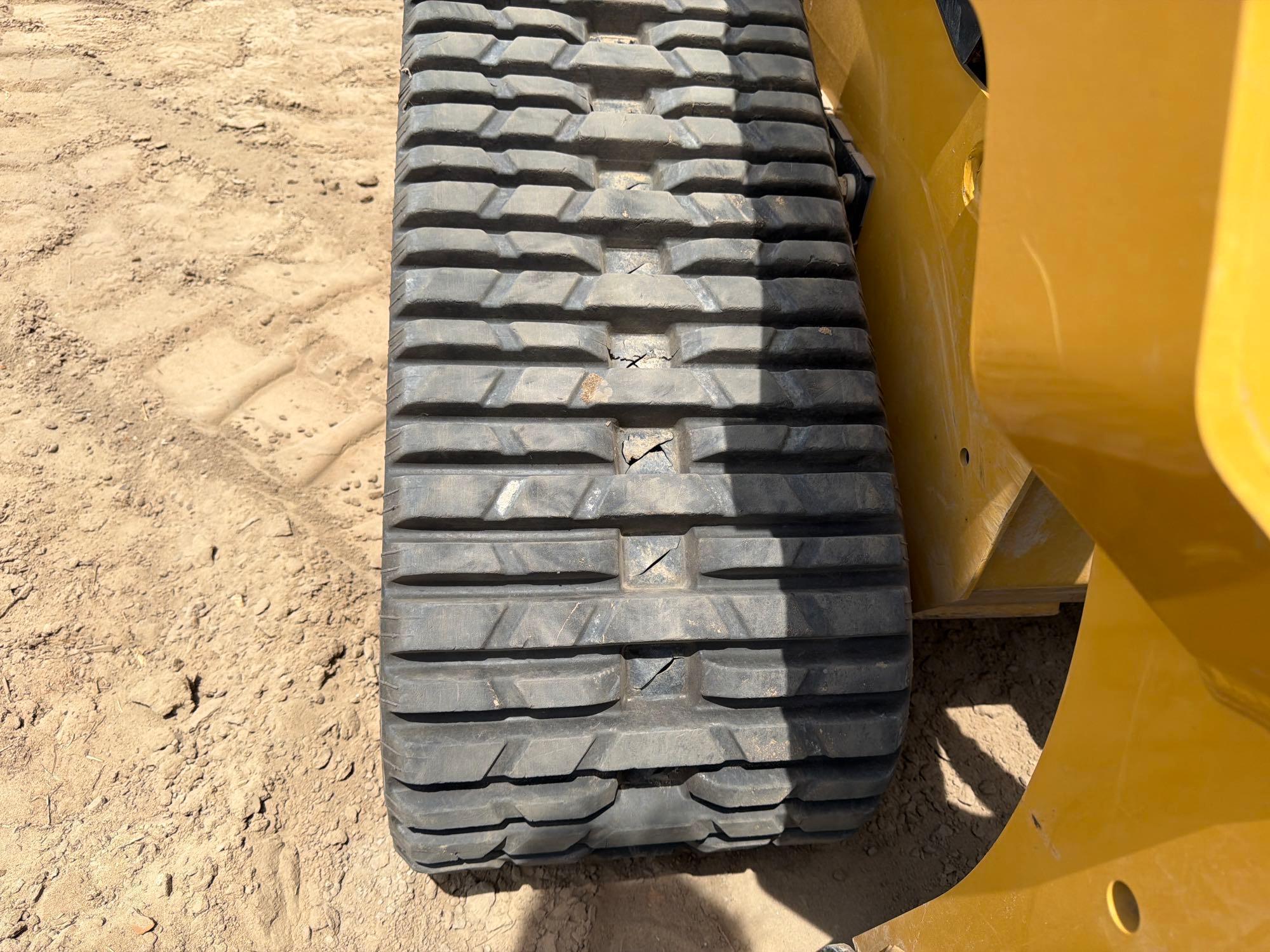 2025 Caterpillar 239D