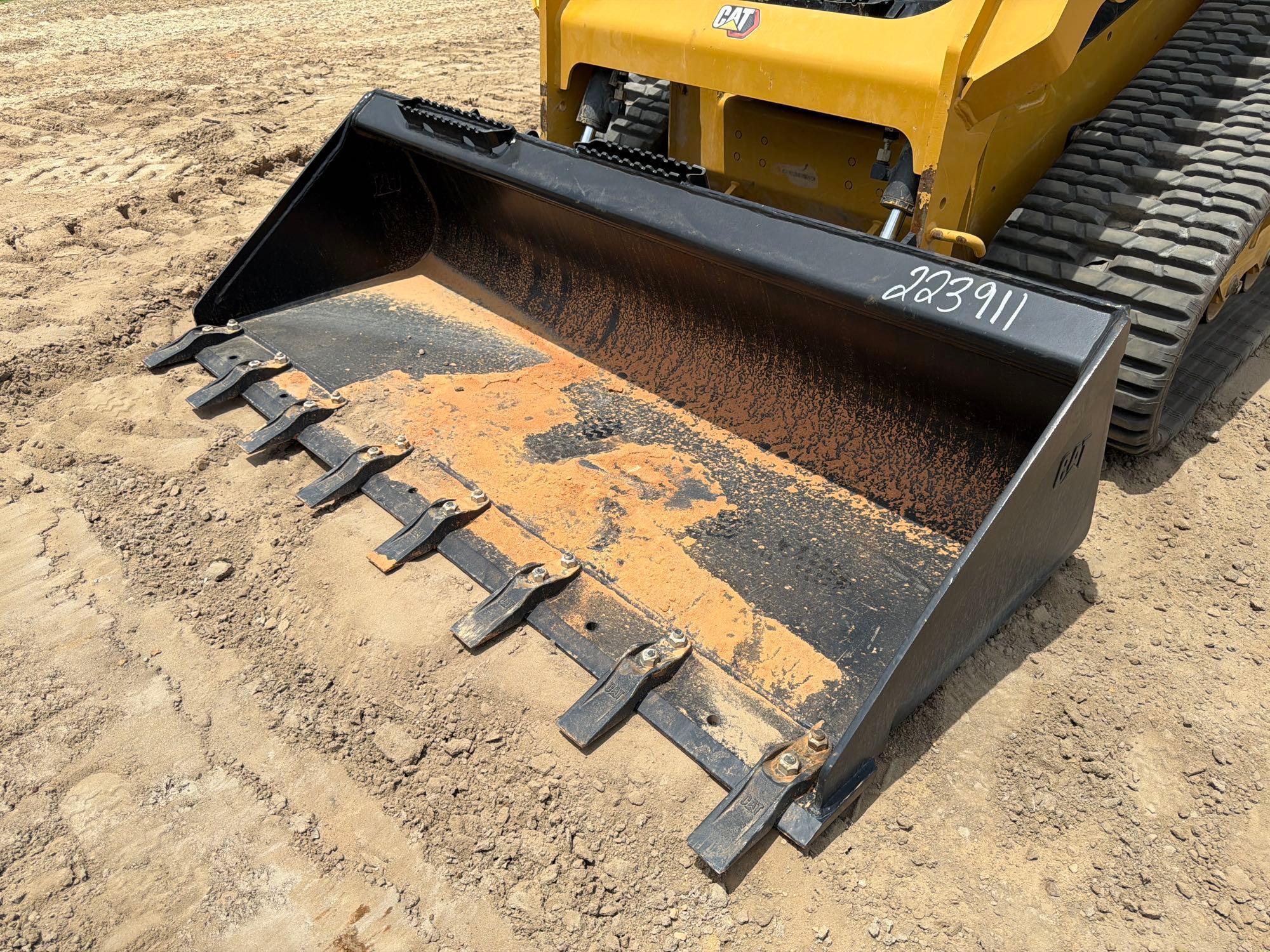 2025 Caterpillar 239D