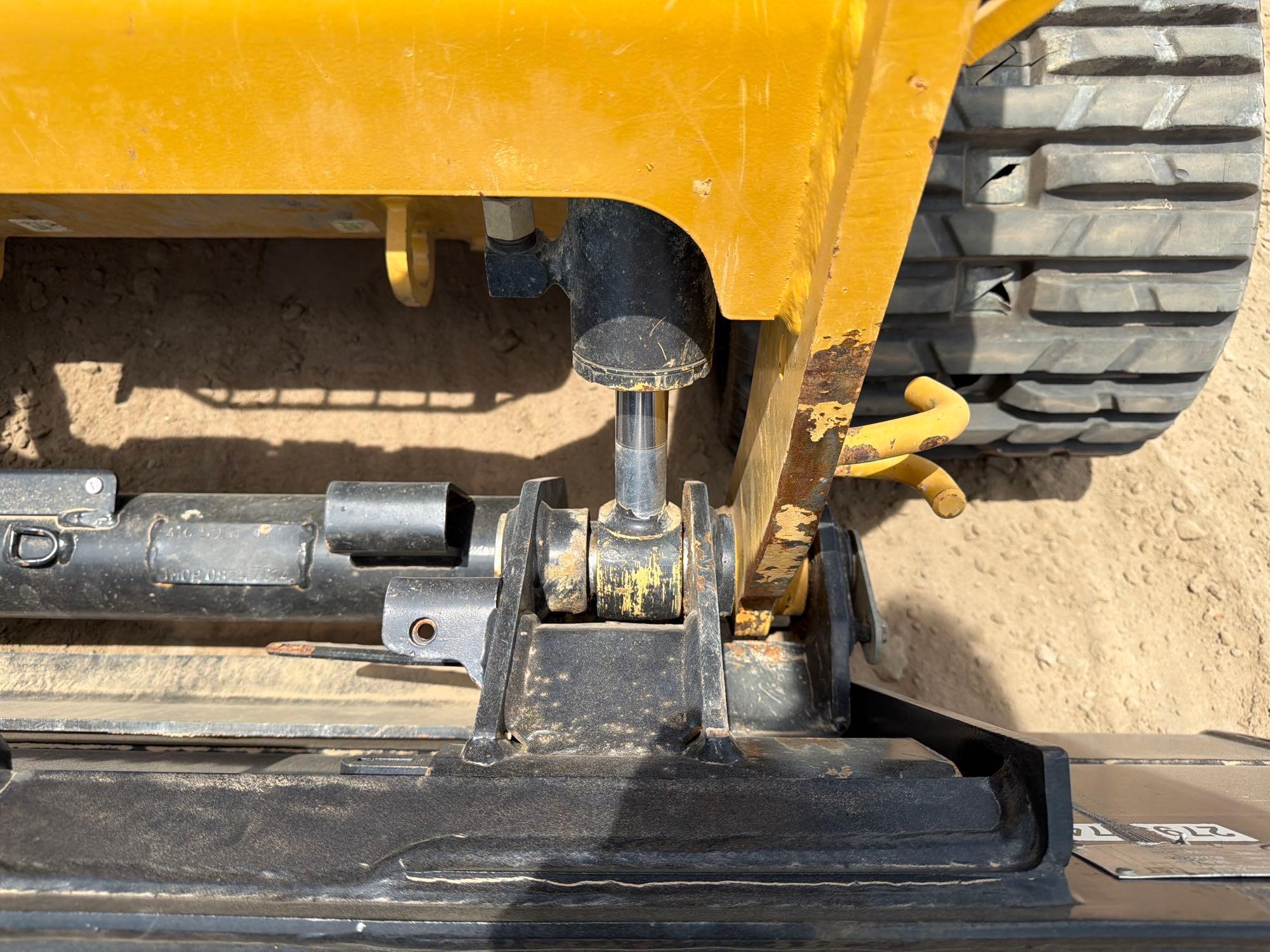 2025 Caterpillar 239D