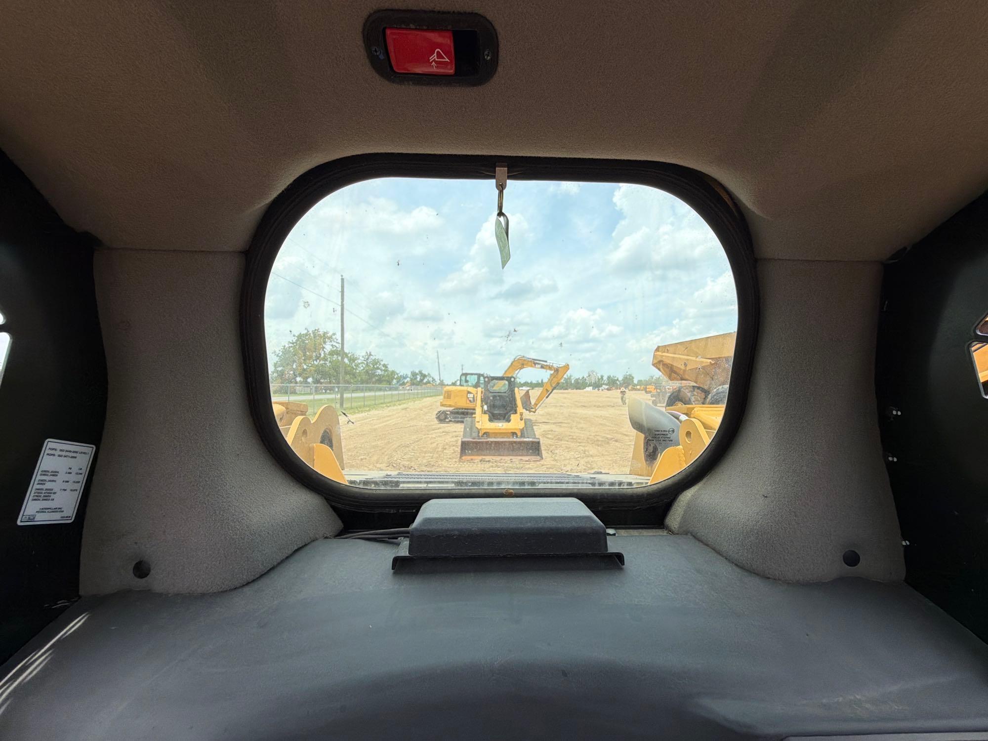 2025 Caterpillar 239D