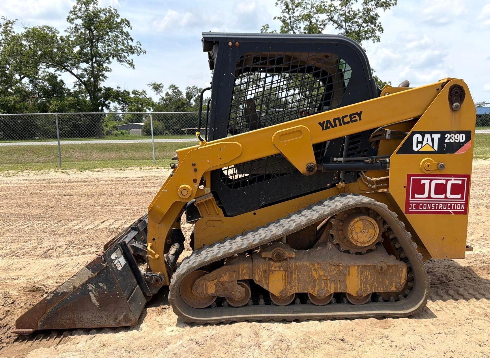 2018 Caterpillar 239D