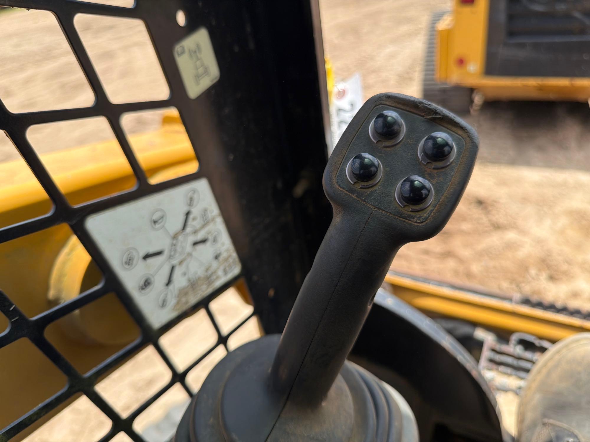 2018 Caterpillar 239D