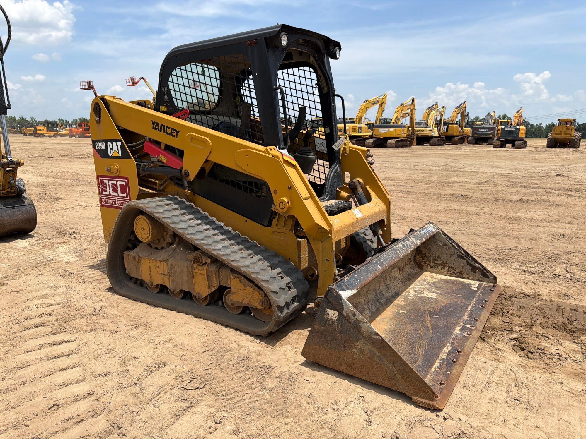 2018 Caterpillar 239D