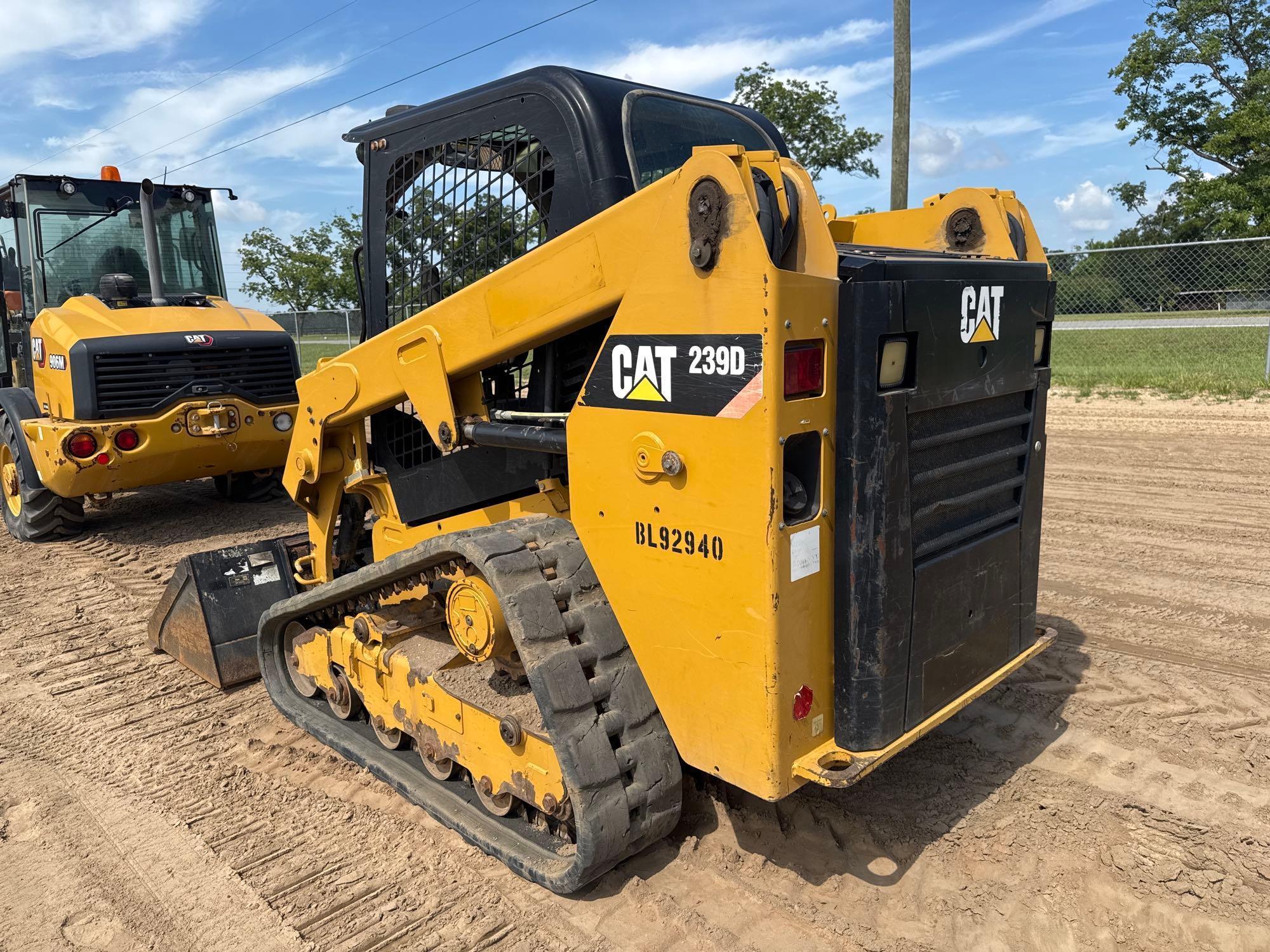 2018 Caterpillar 239D