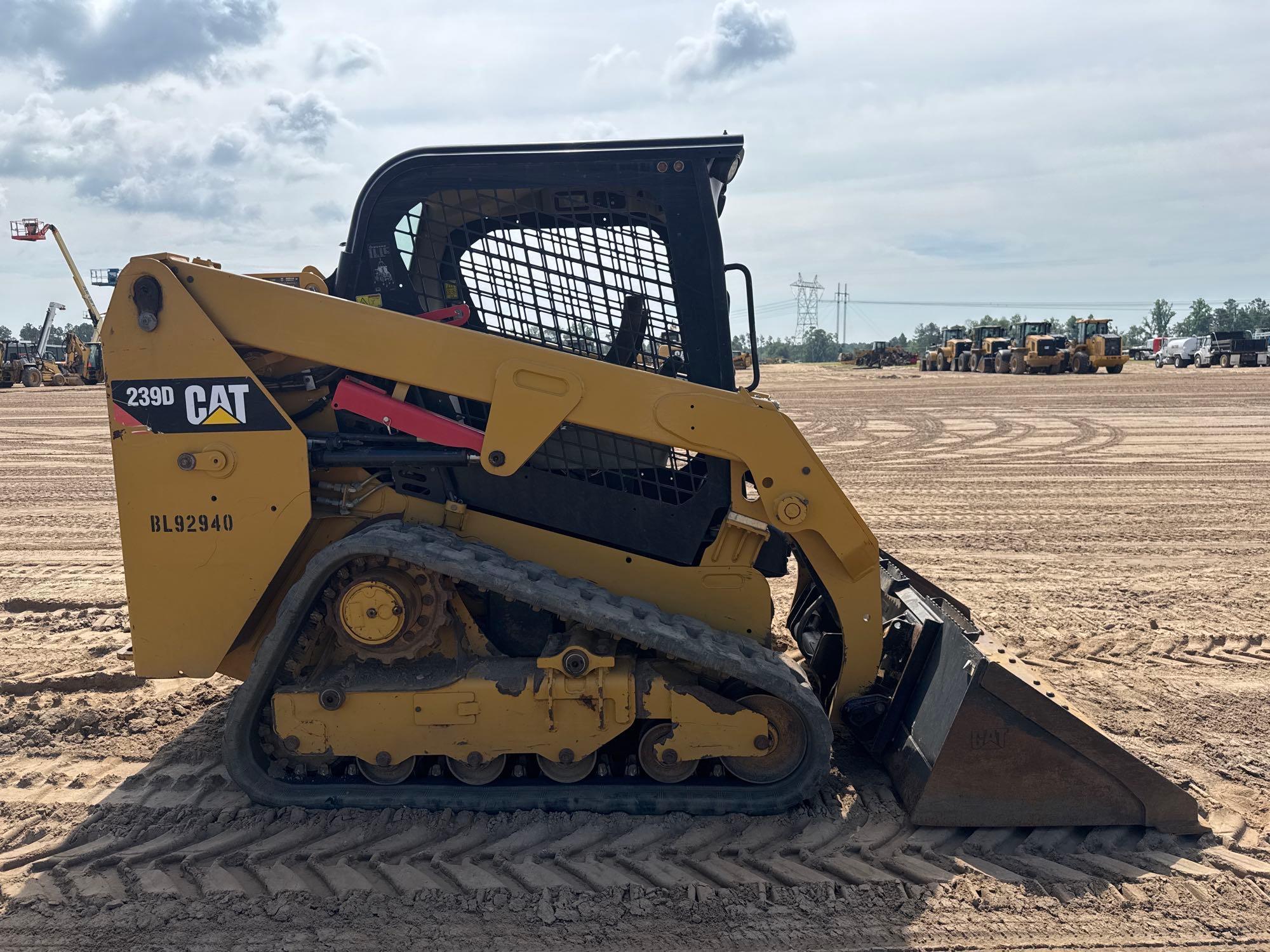 2018 Caterpillar 239D