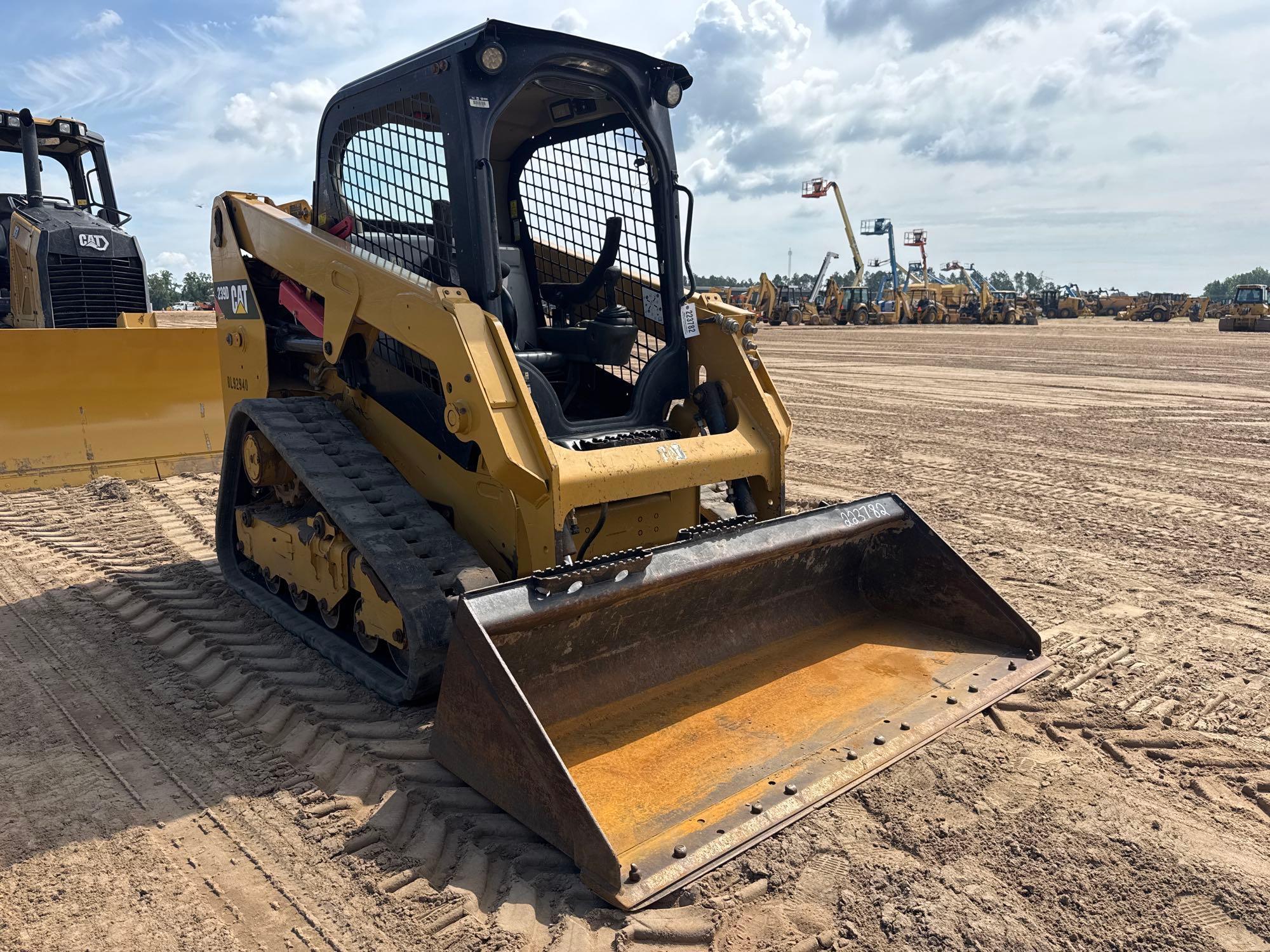 2018 Caterpillar 239D