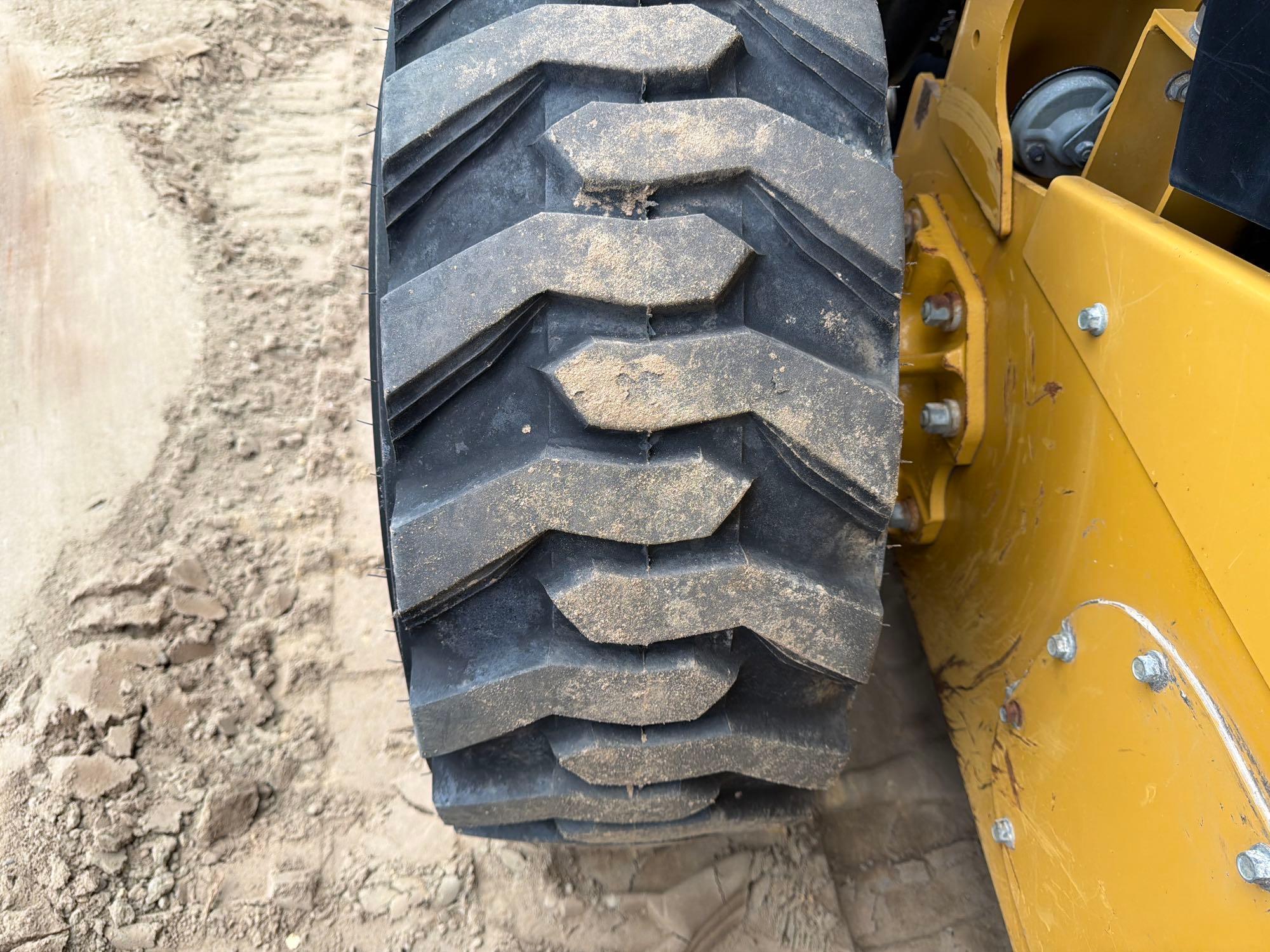 2020 Caterpillar 272D