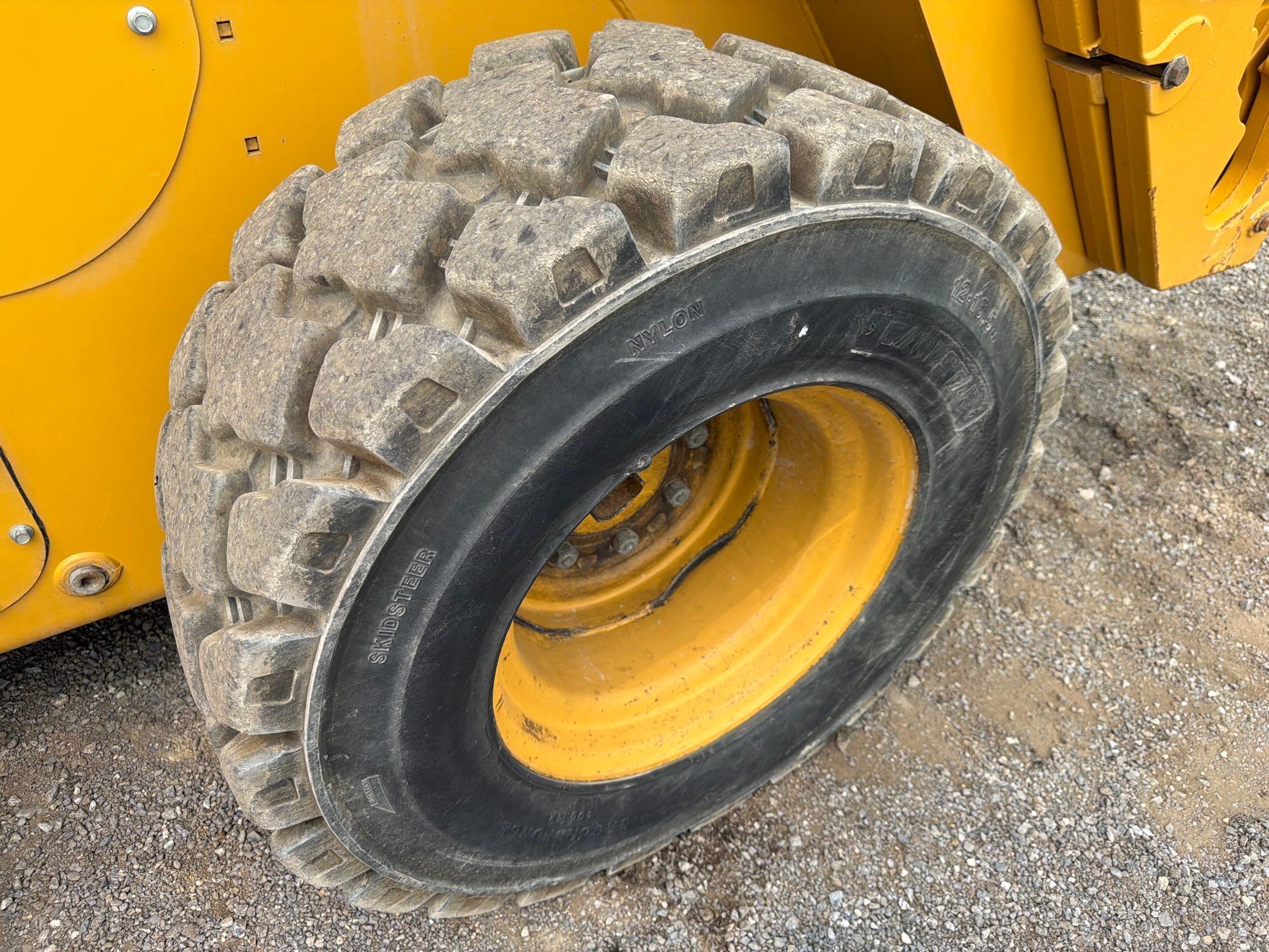 2022 Caterpillar 262