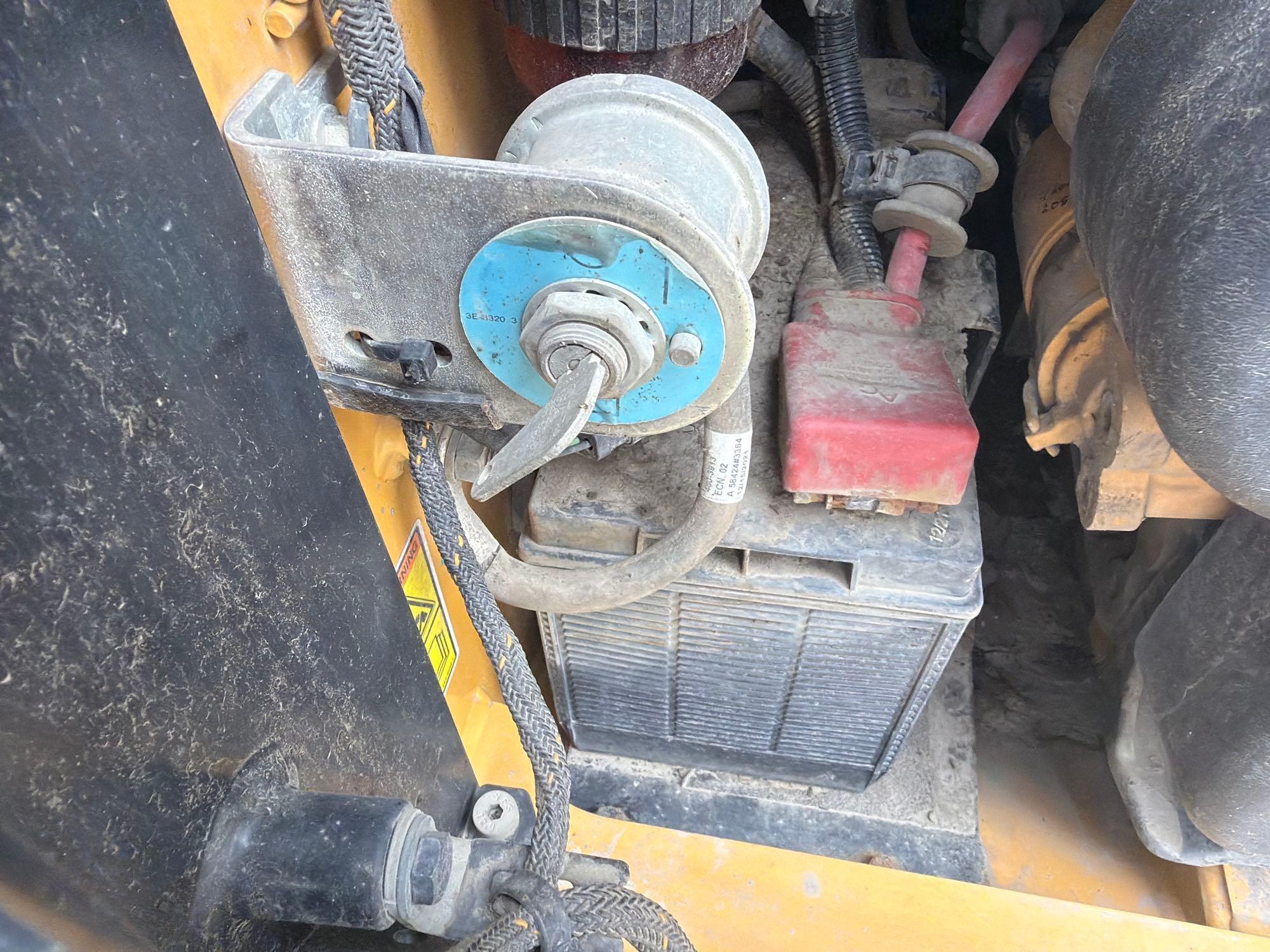 2022 Caterpillar 262