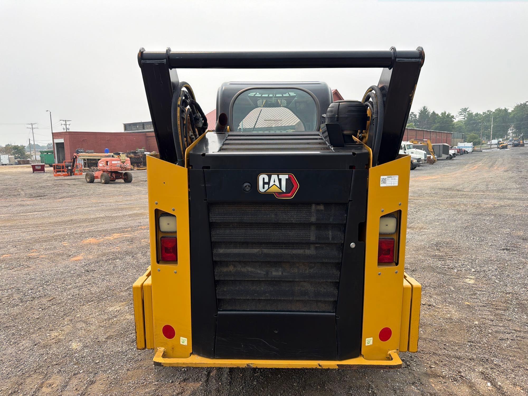 2022 Caterpillar 262
